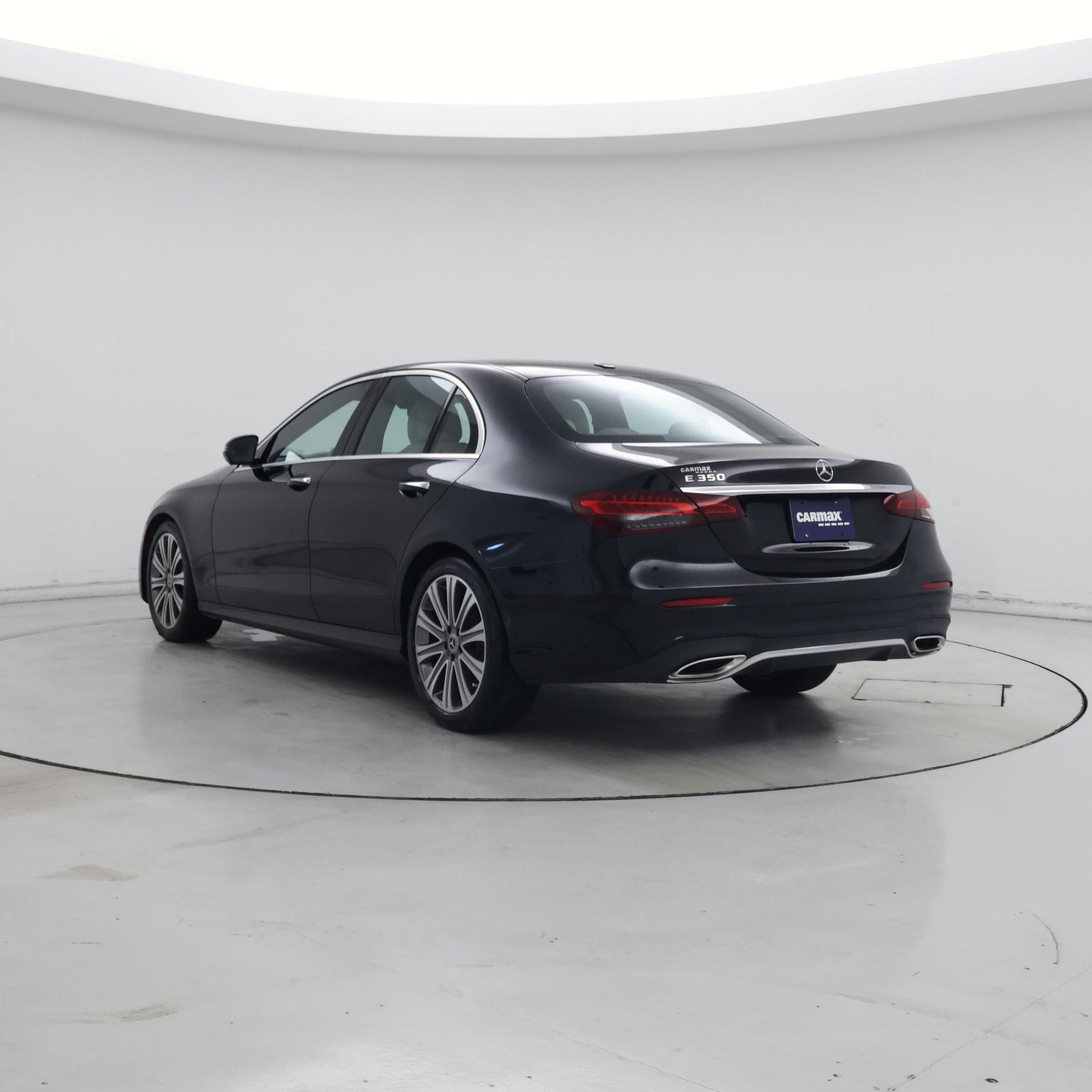 Thumbnail: 2021 Mercedes-Benz E-Class - 2