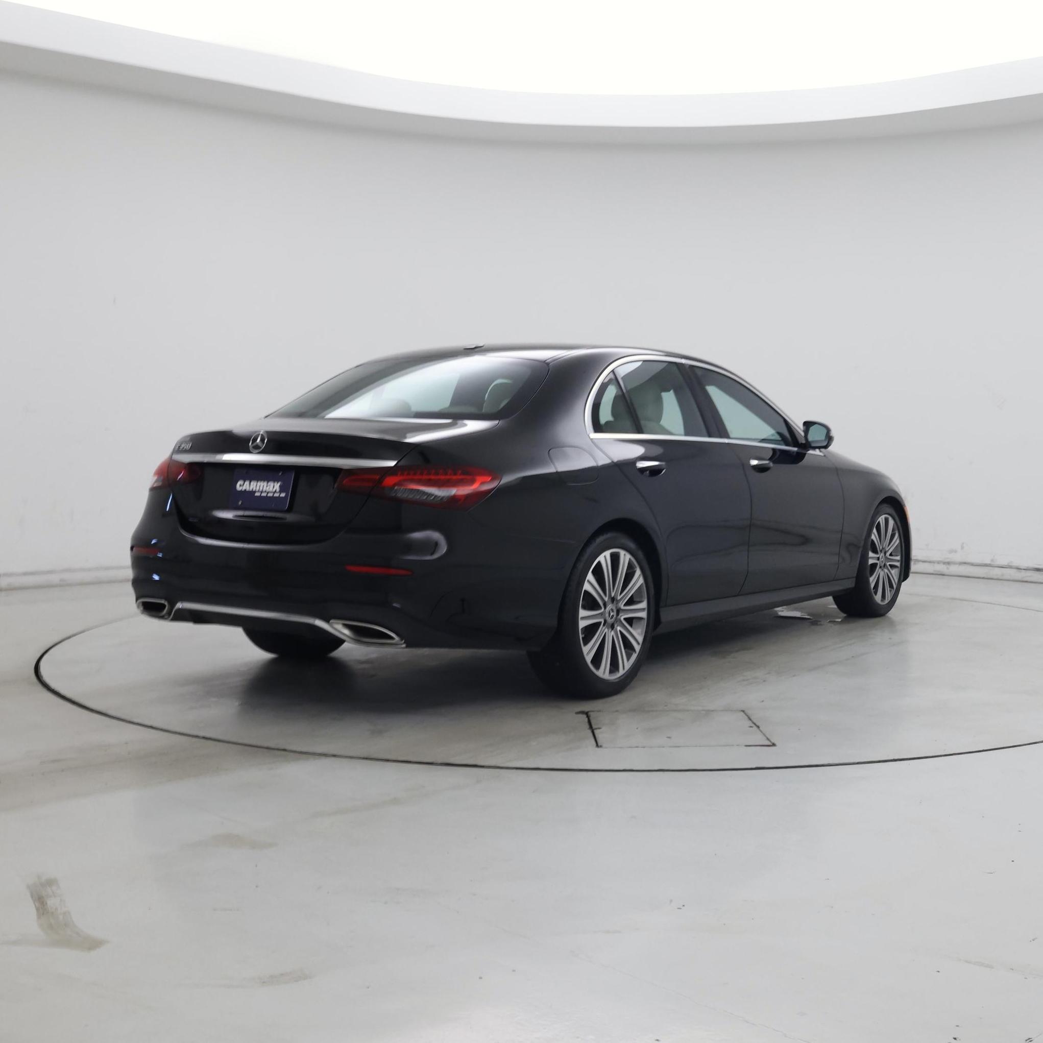 Thumbnail: 2021 Mercedes-Benz E-Class - 8