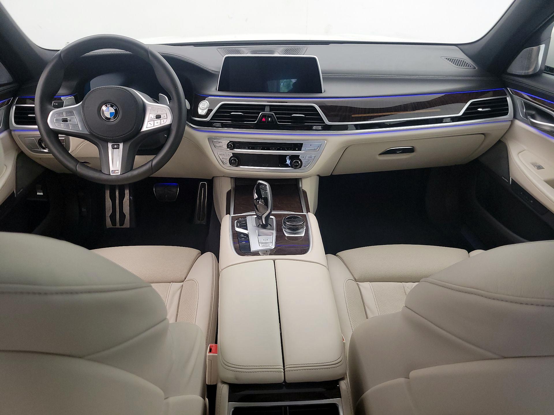 Thumbnail: 2020 BMW 7 Series - 9