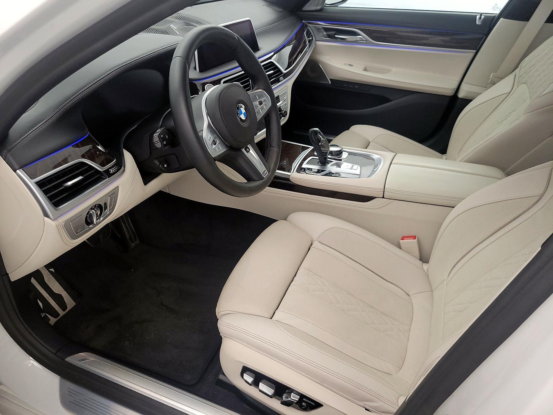 Thumbnail: 2020 BMW 7 Series - 11