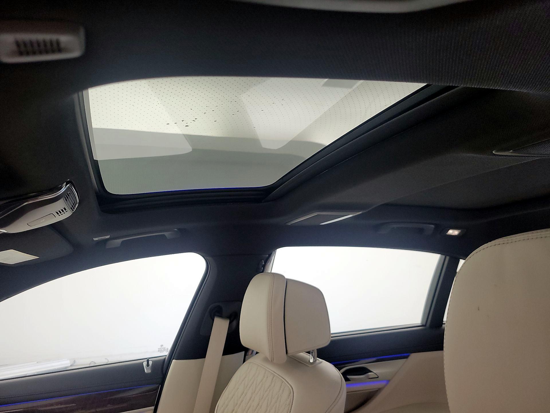 Thumbnail: 2020 BMW 7 Series - 20