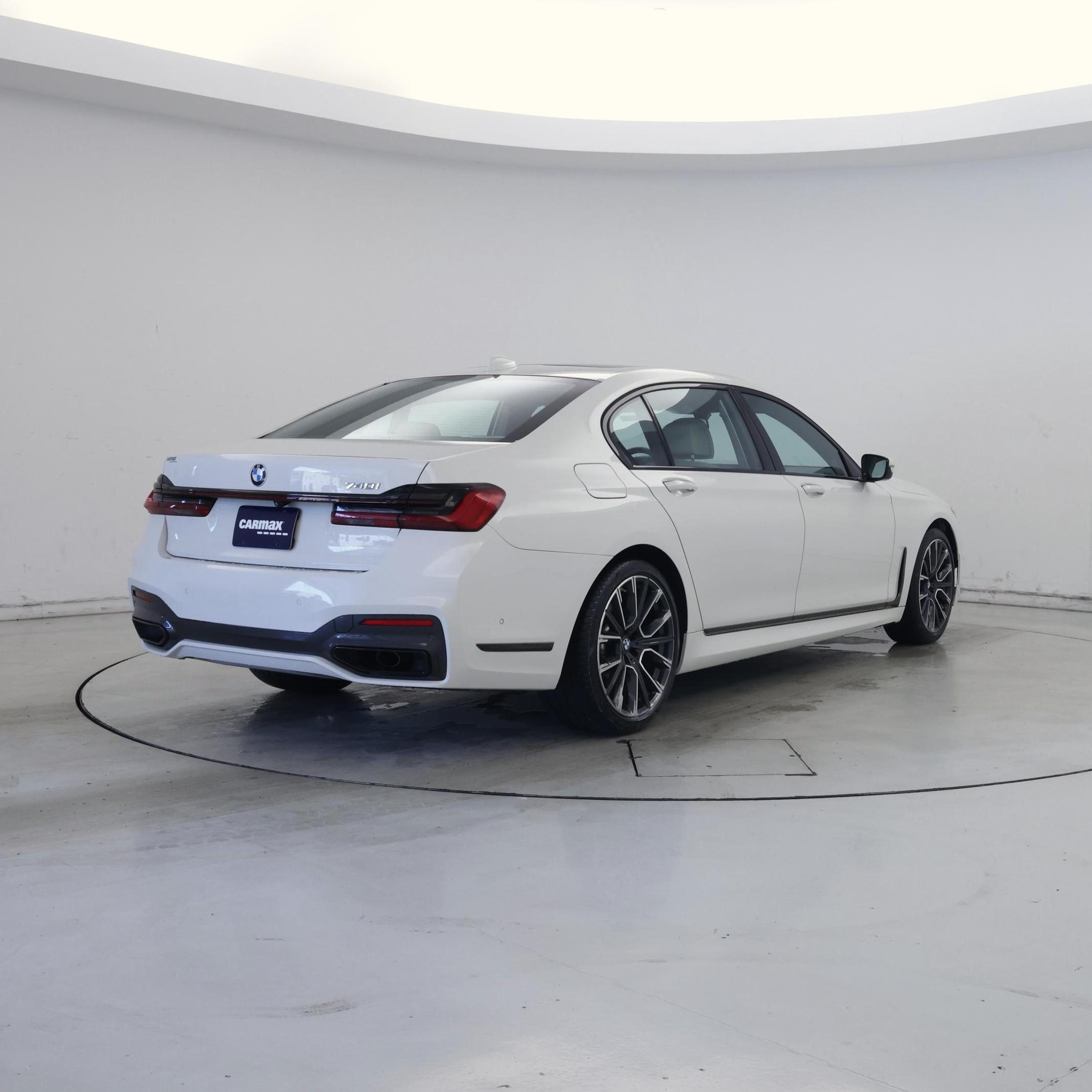 Thumbnail: 2020 BMW 7 Series - 8