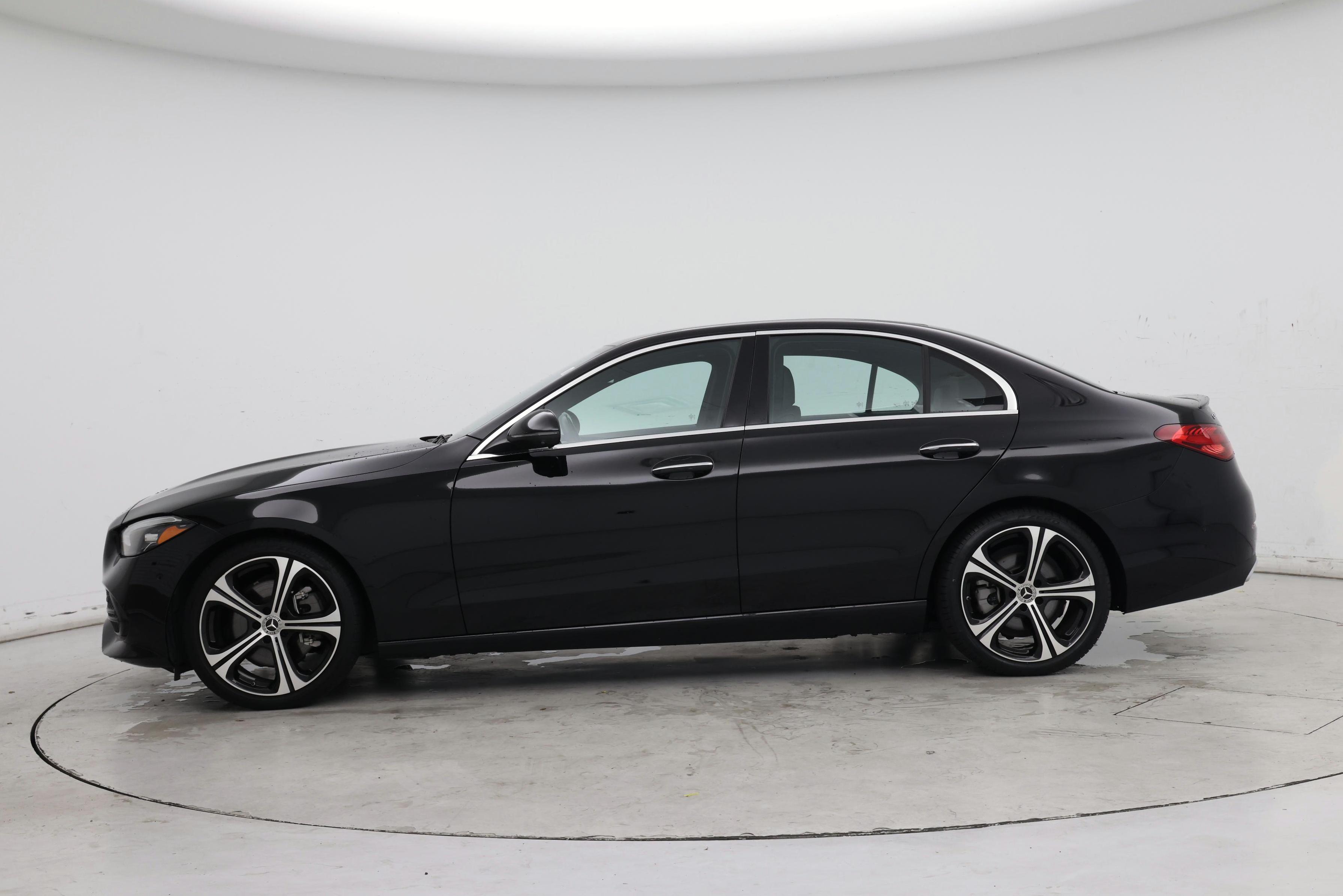 Thumbnail: 2023 Mercedes-Benz C-Class - 3