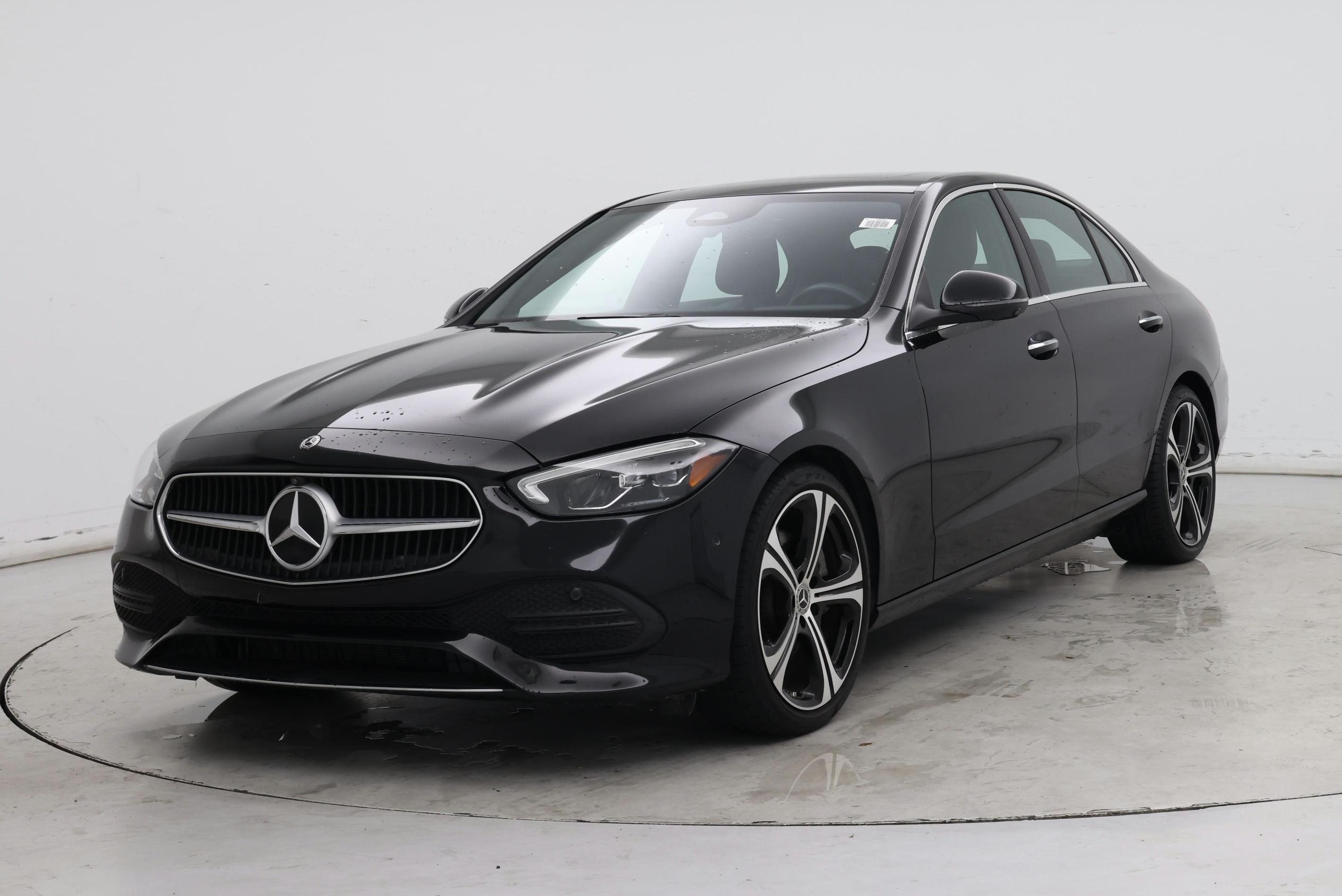 Thumbnail: 2023 Mercedes-Benz C-Class - 4