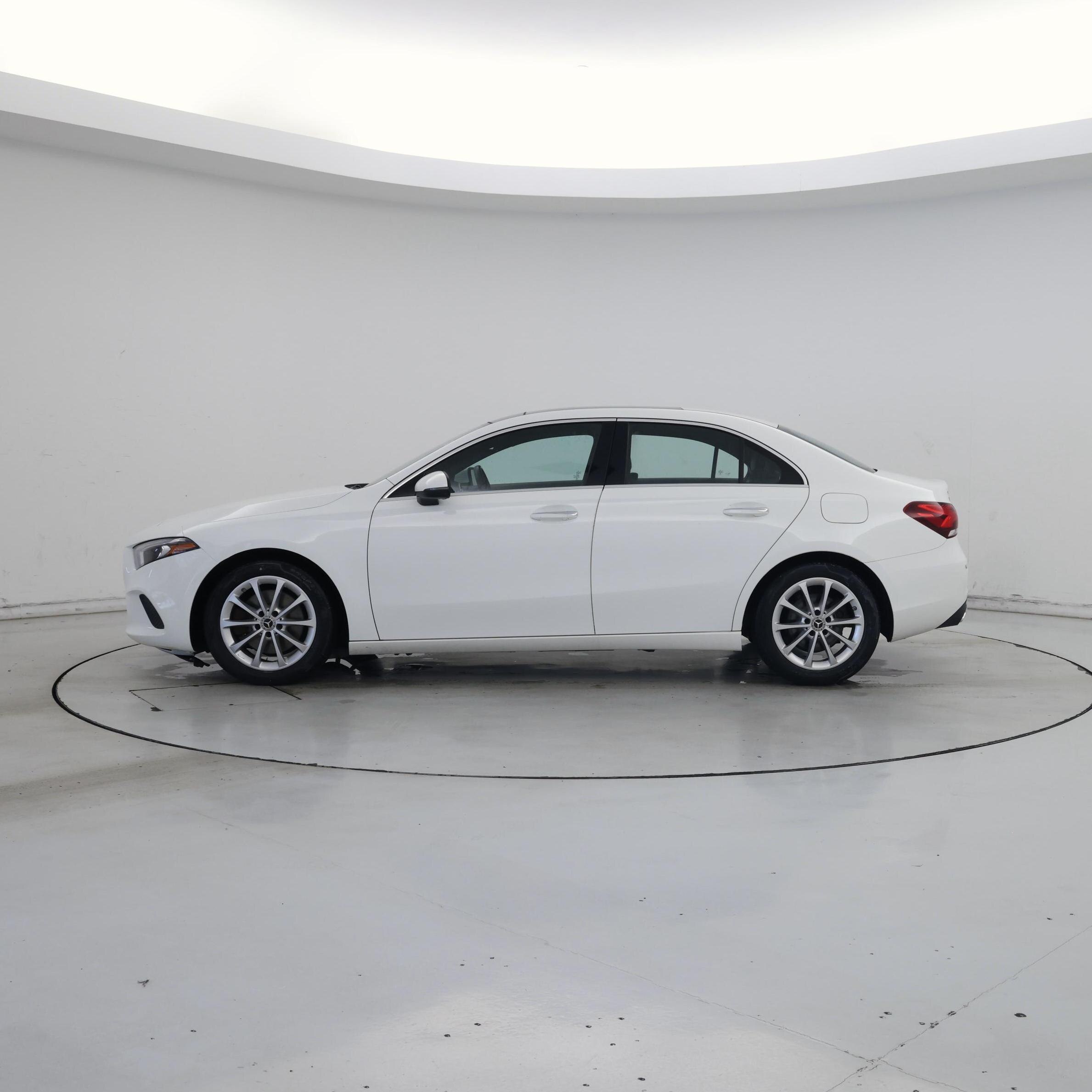 Thumbnail: 2021 Mercedes-Benz A-Class - 3
