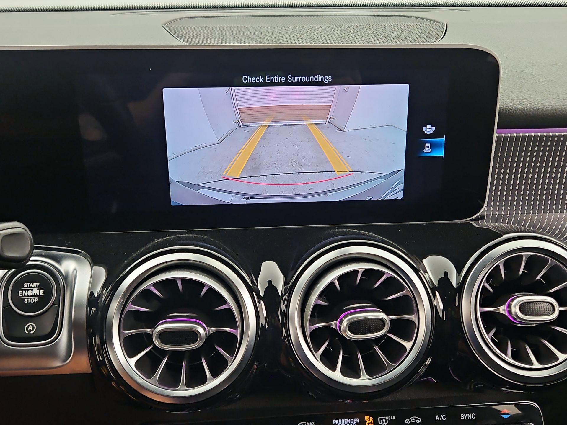 Thumbnail: 2020 Mercedes-Benz GLB - 14