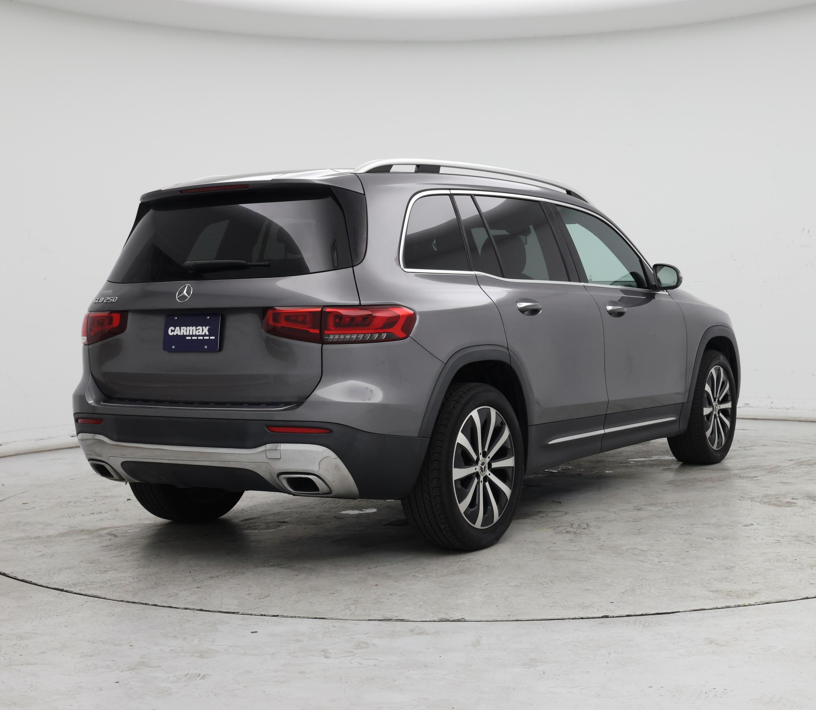 Thumbnail: 2020 Mercedes-Benz GLB - 8