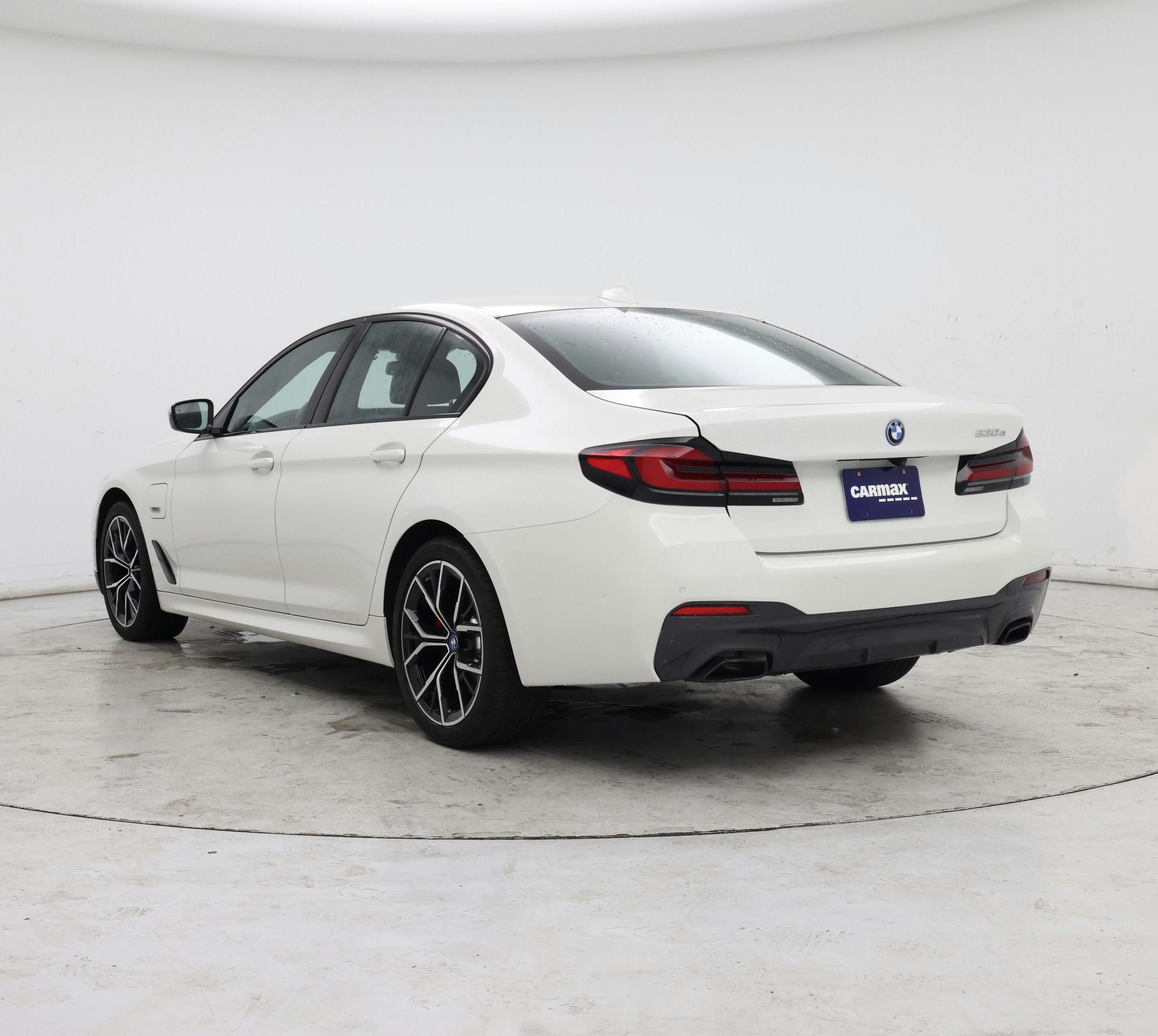 Thumbnail: 2022 BMW 5 Series - 2