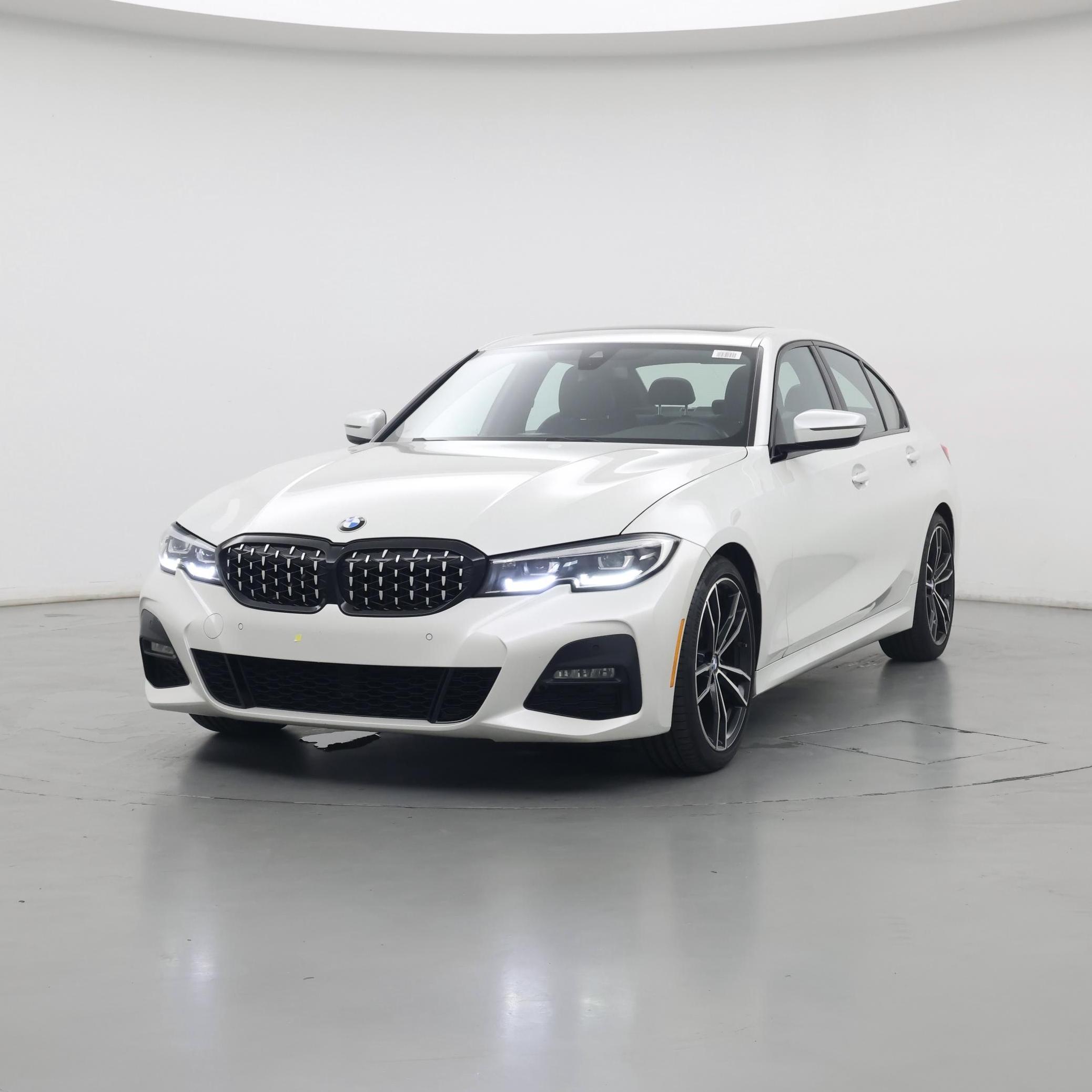 Thumbnail: 2021 BMW 3 Series - 4