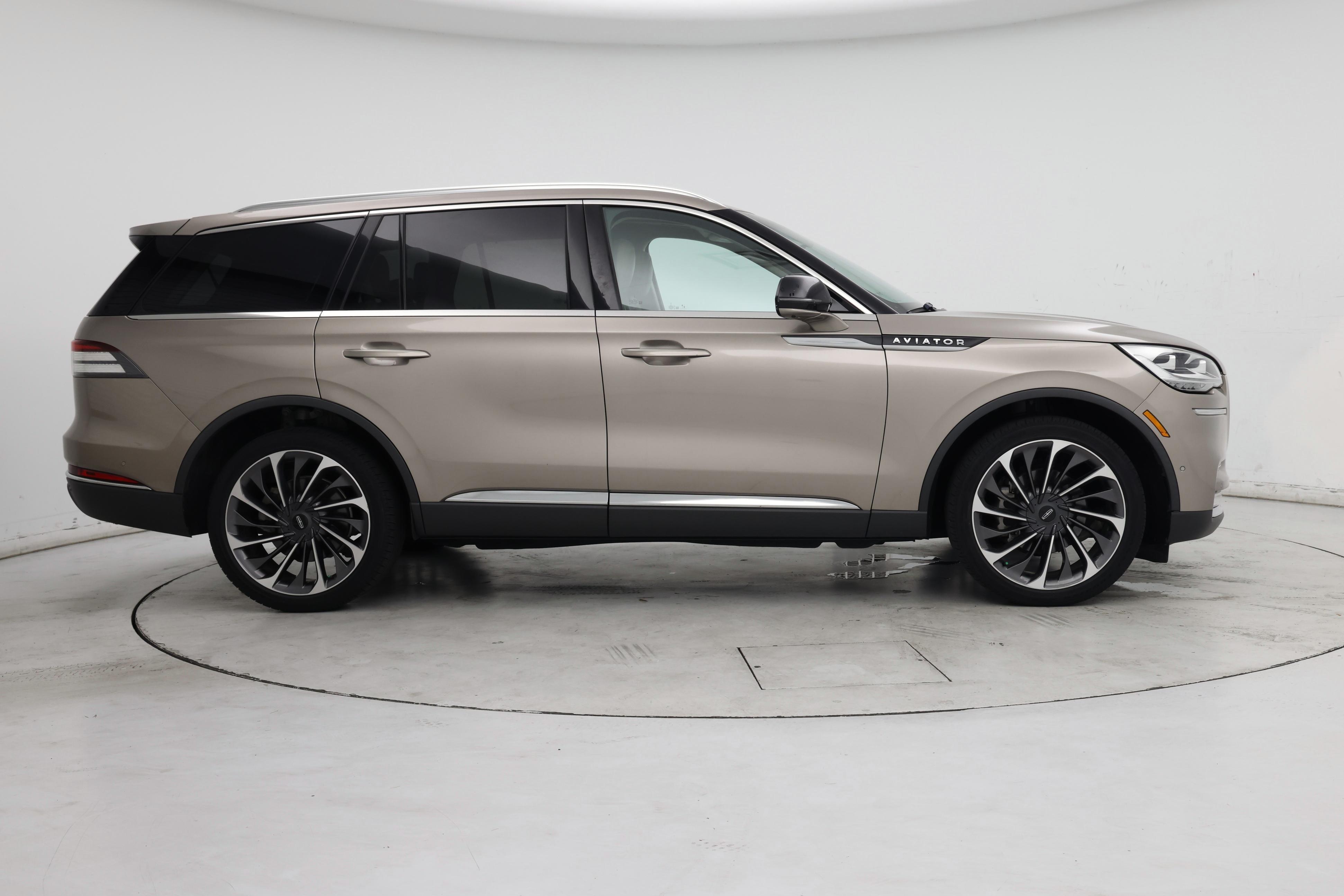 Thumbnail: 2020 Lincoln Aviator - 7
