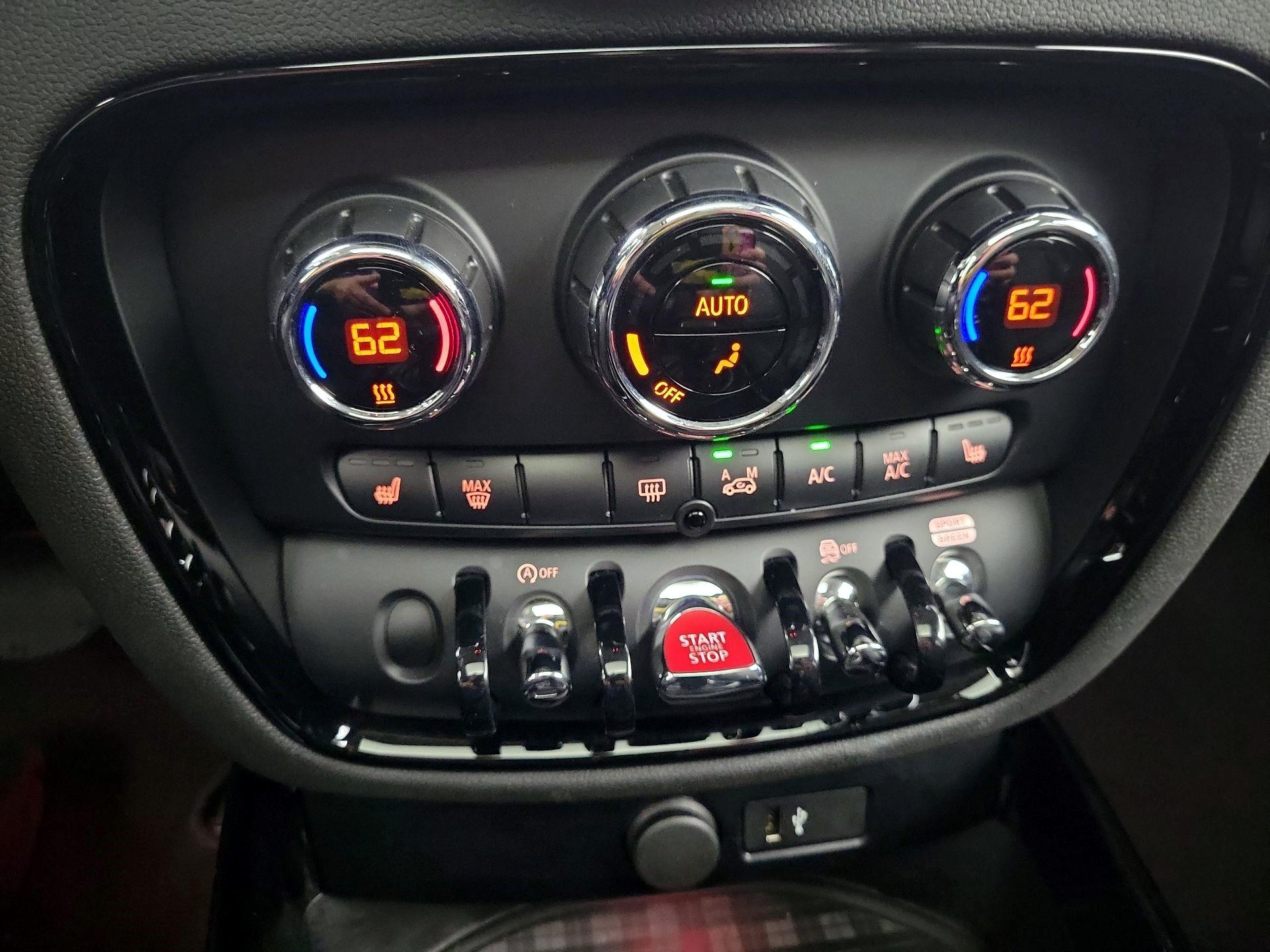 Thumbnail: 2022 MINI Cooper Clubman - 14