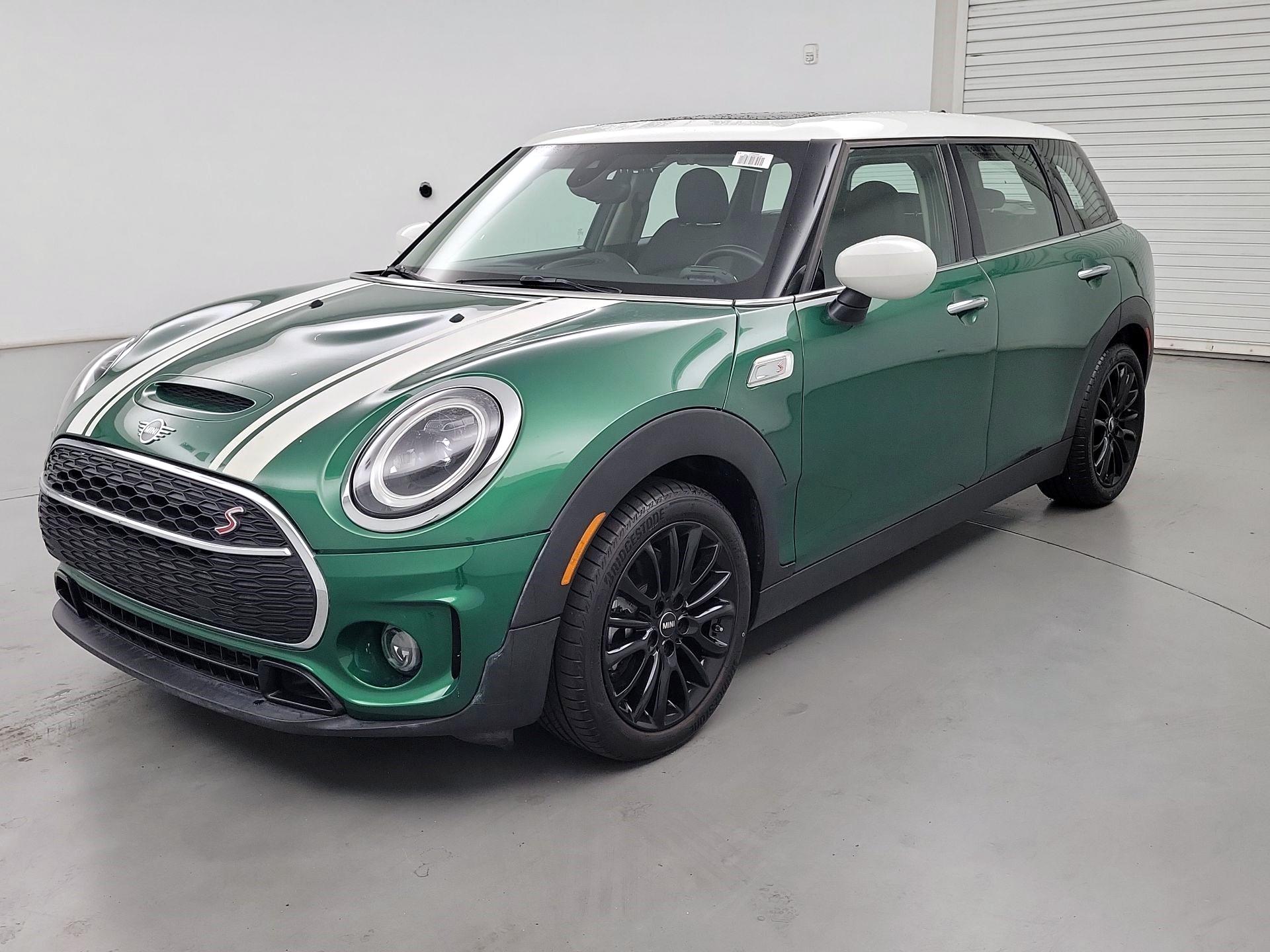 Thumbnail: 2022 MINI Cooper Clubman - 3