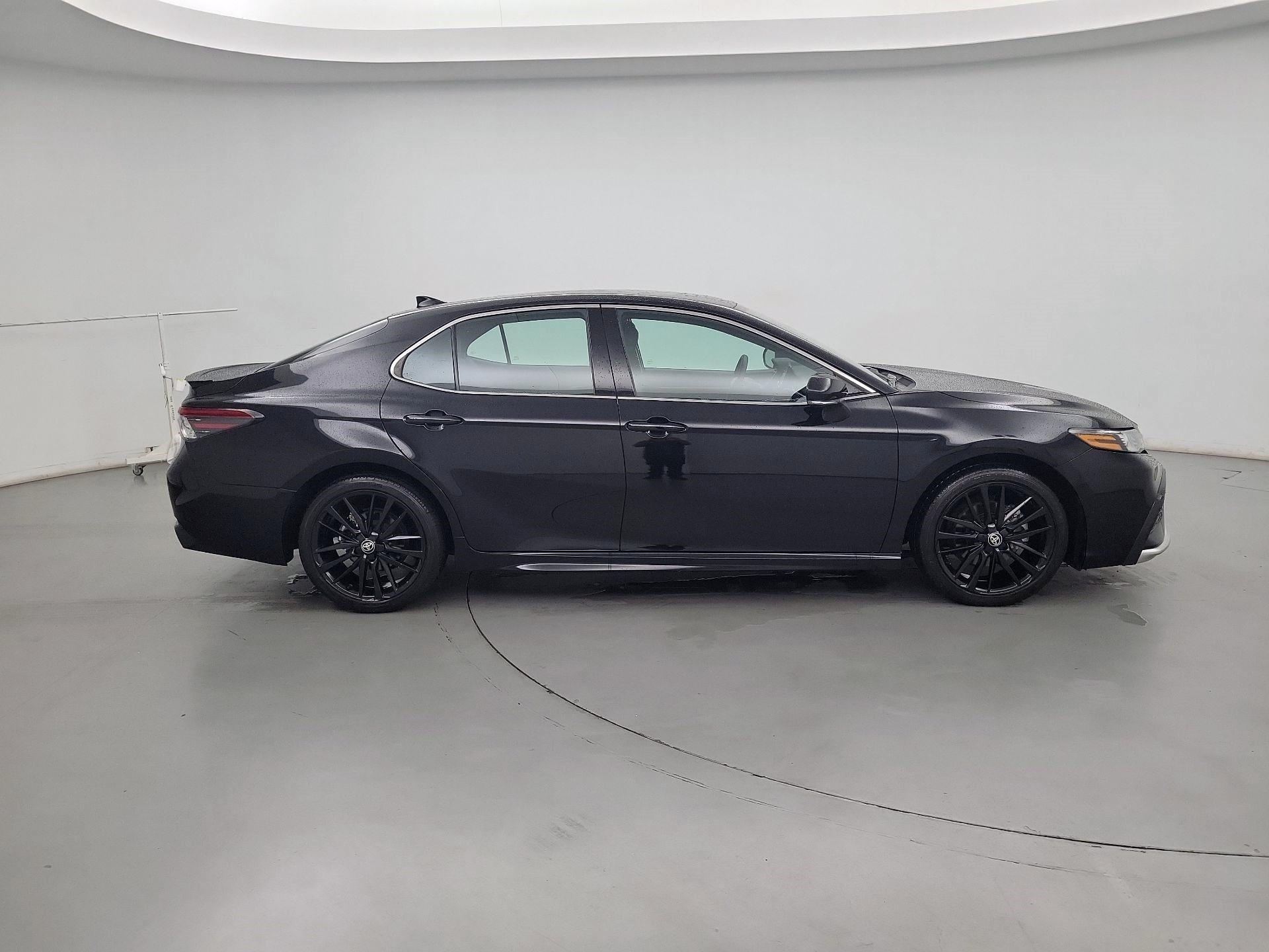 Thumbnail: 2023 Toyota Camry - 4