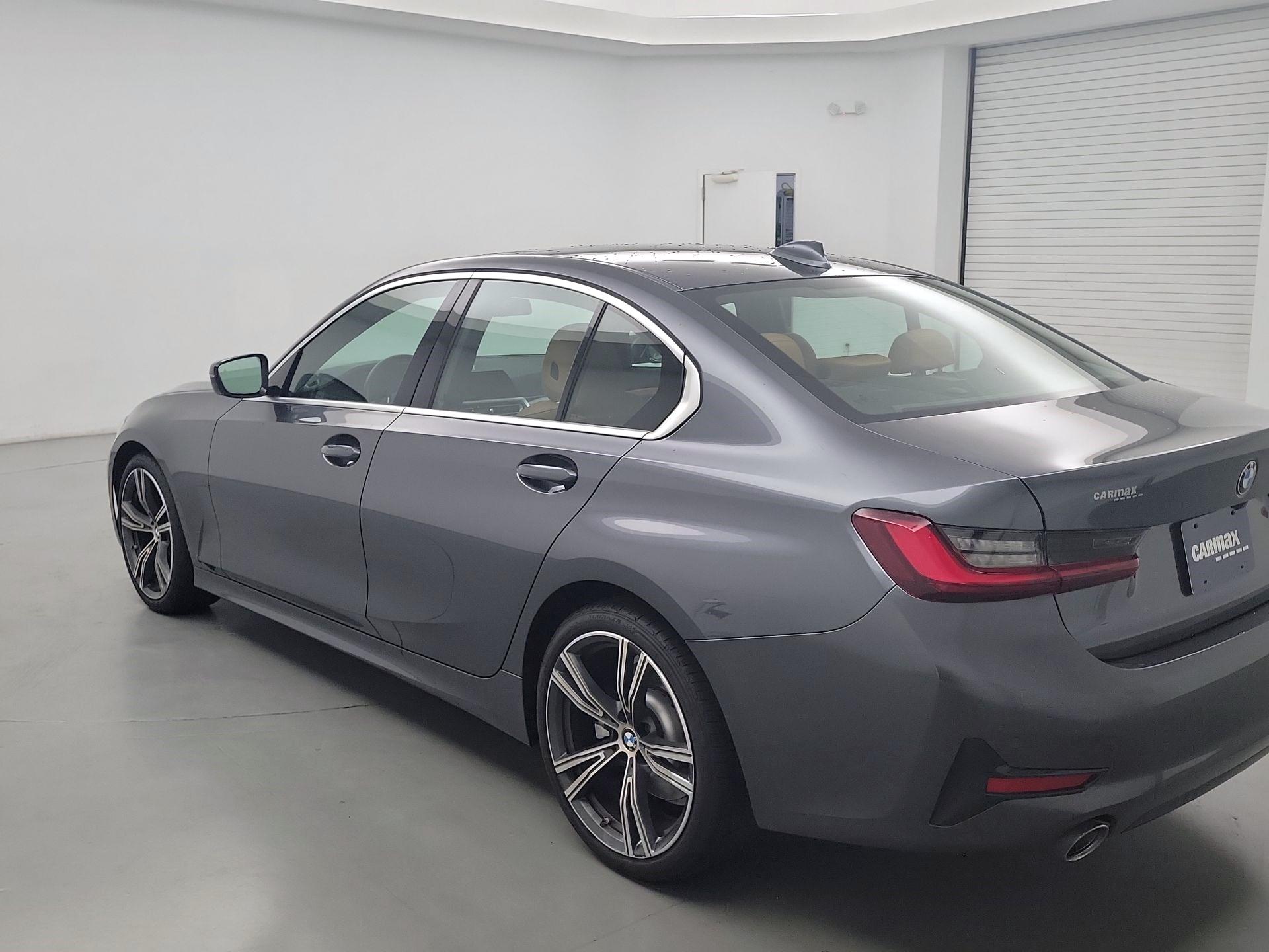 Thumbnail: 2022 BMW 3 Series - 7