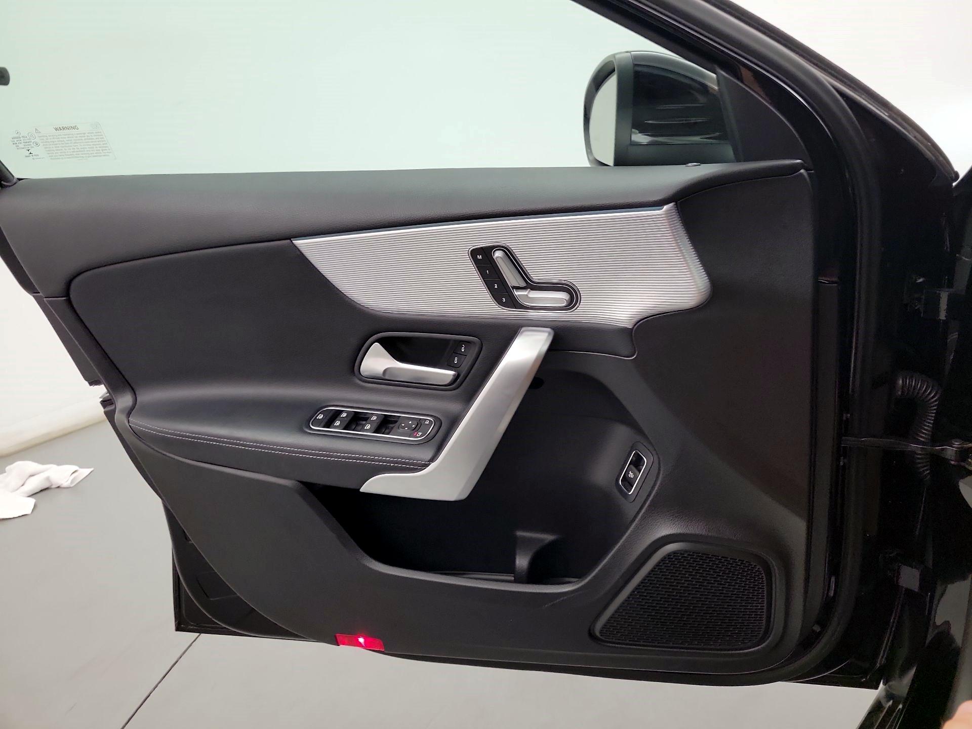 Thumbnail: 2019 Mercedes-Benz A-Class - 10