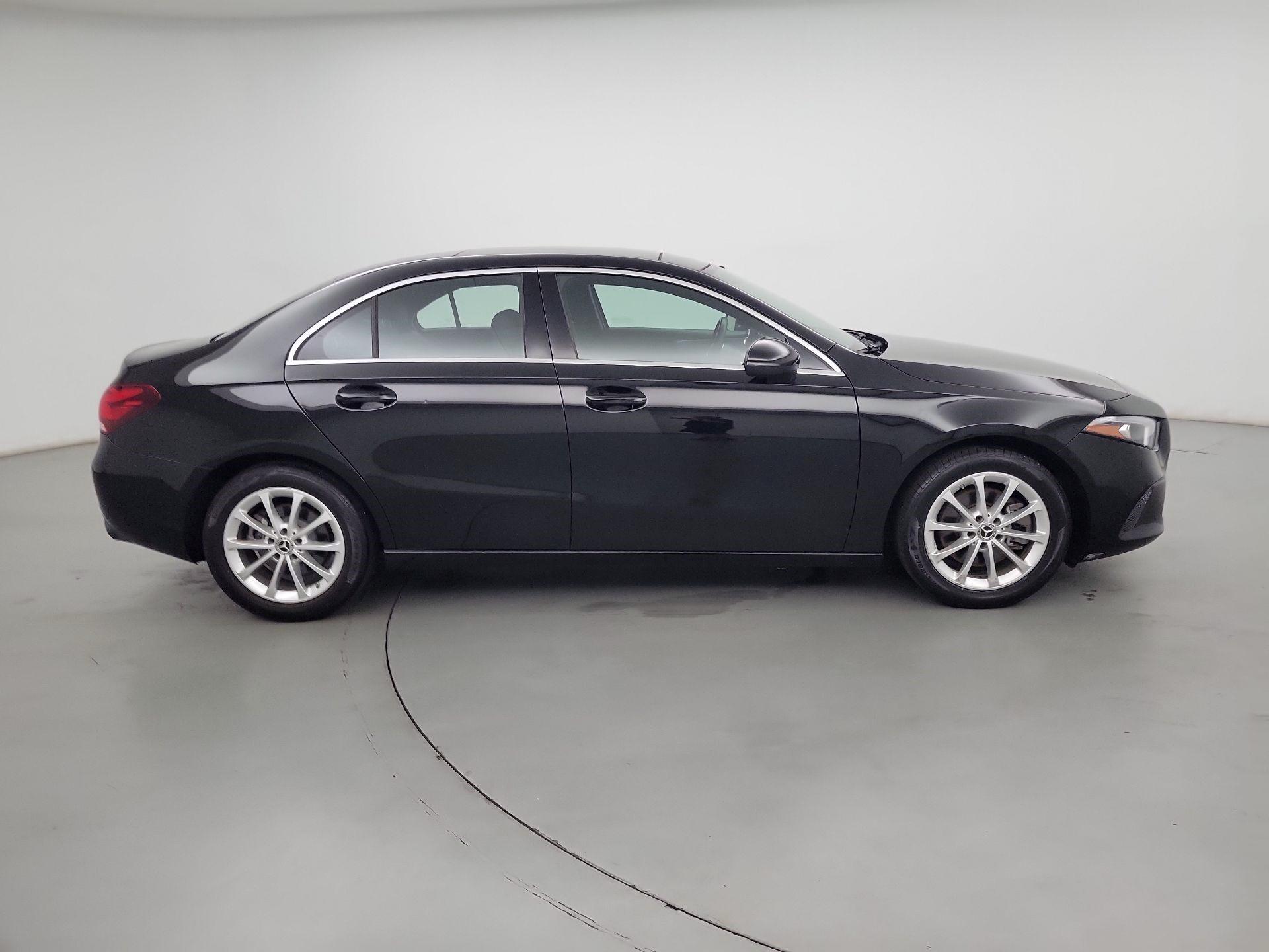 Thumbnail: 2019 Mercedes-Benz A-Class - 4