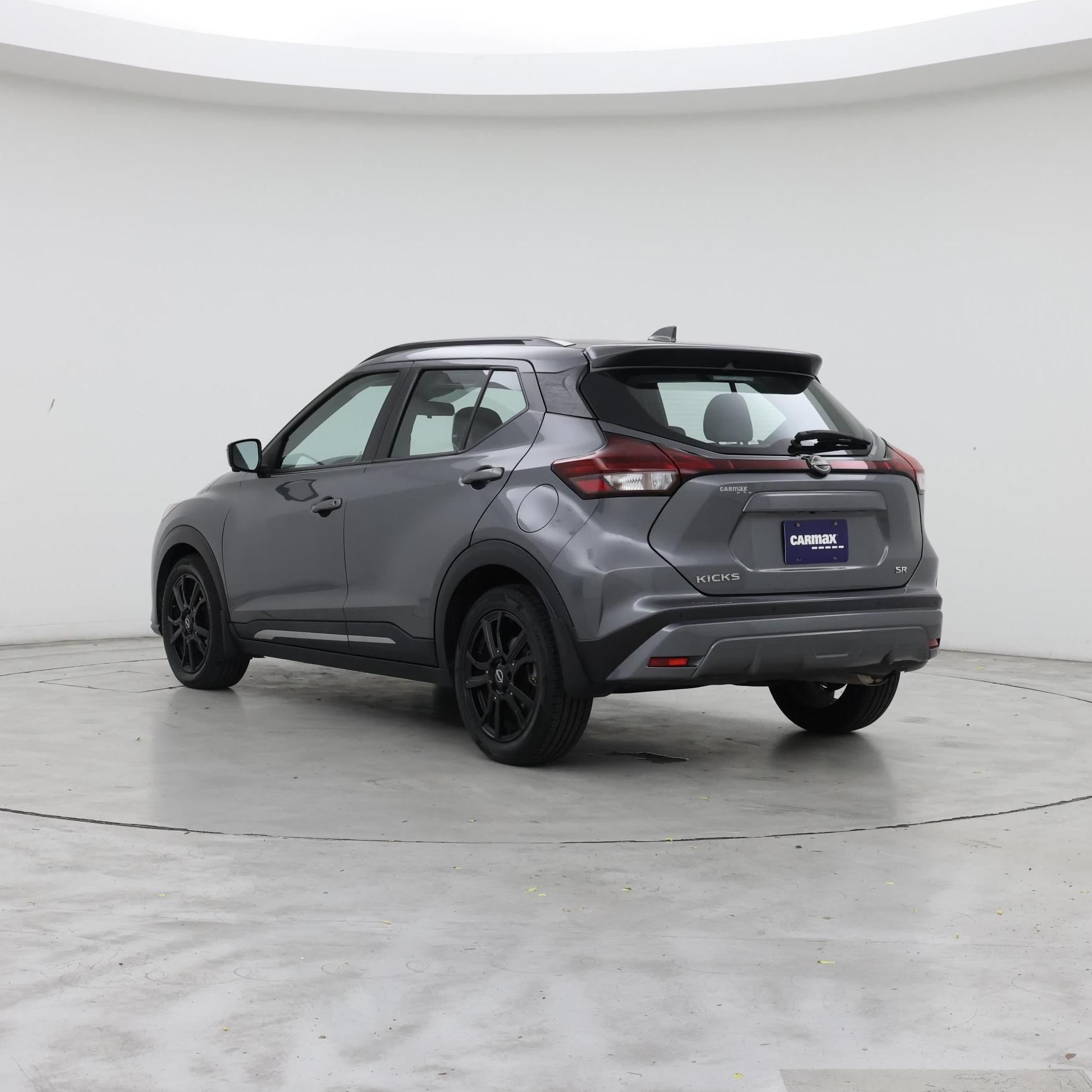 Thumbnail: 2022 Nissan Kicks - 2