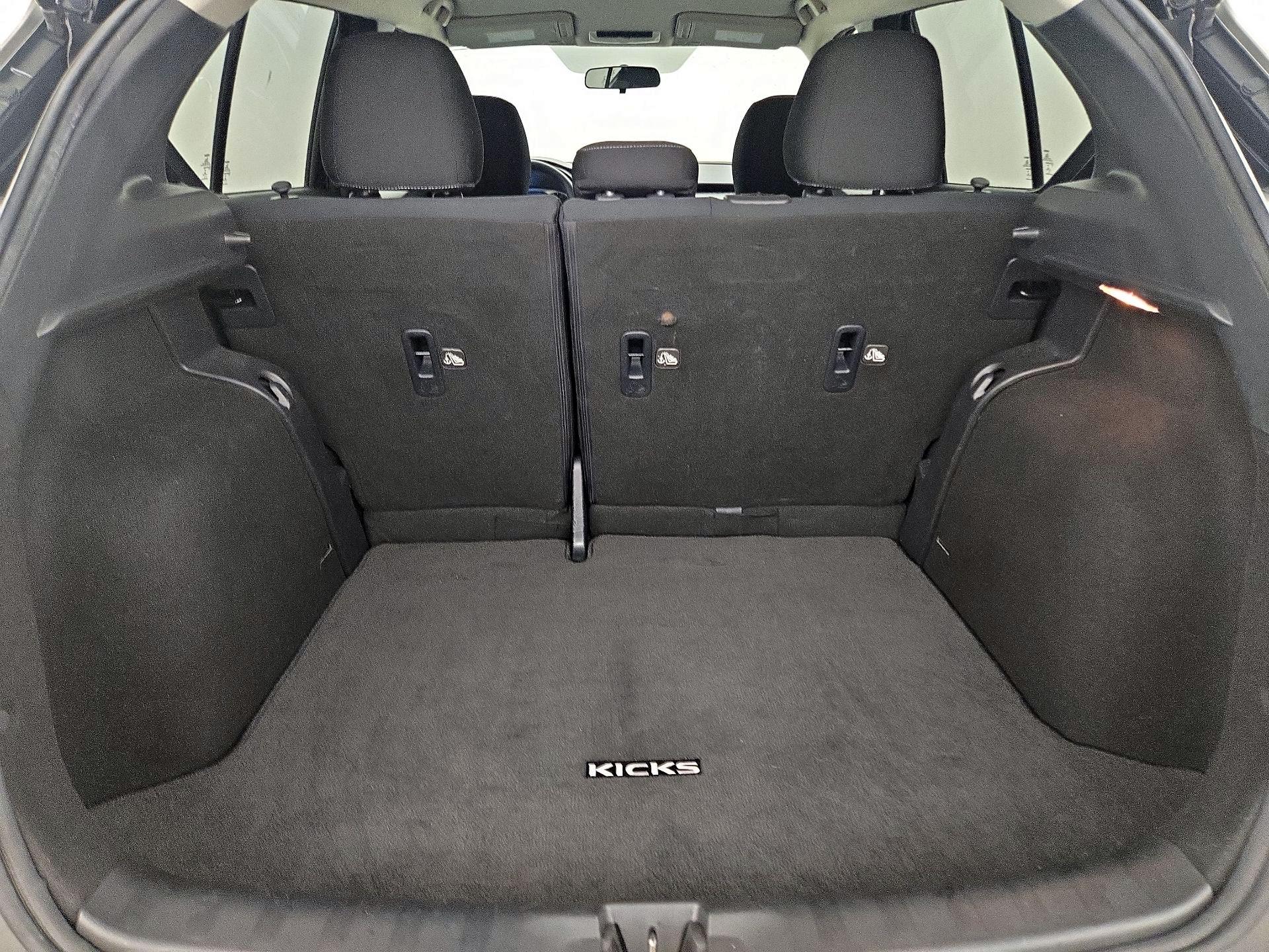 Thumbnail: 2019 Nissan Kicks - 20