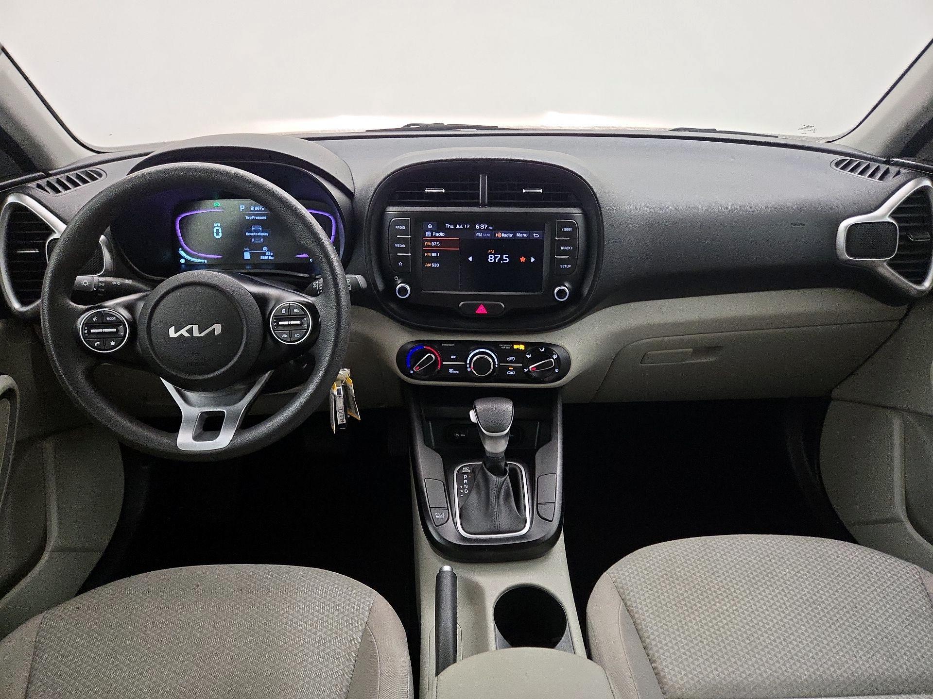 Thumbnail: 2023 Kia Soul - 9