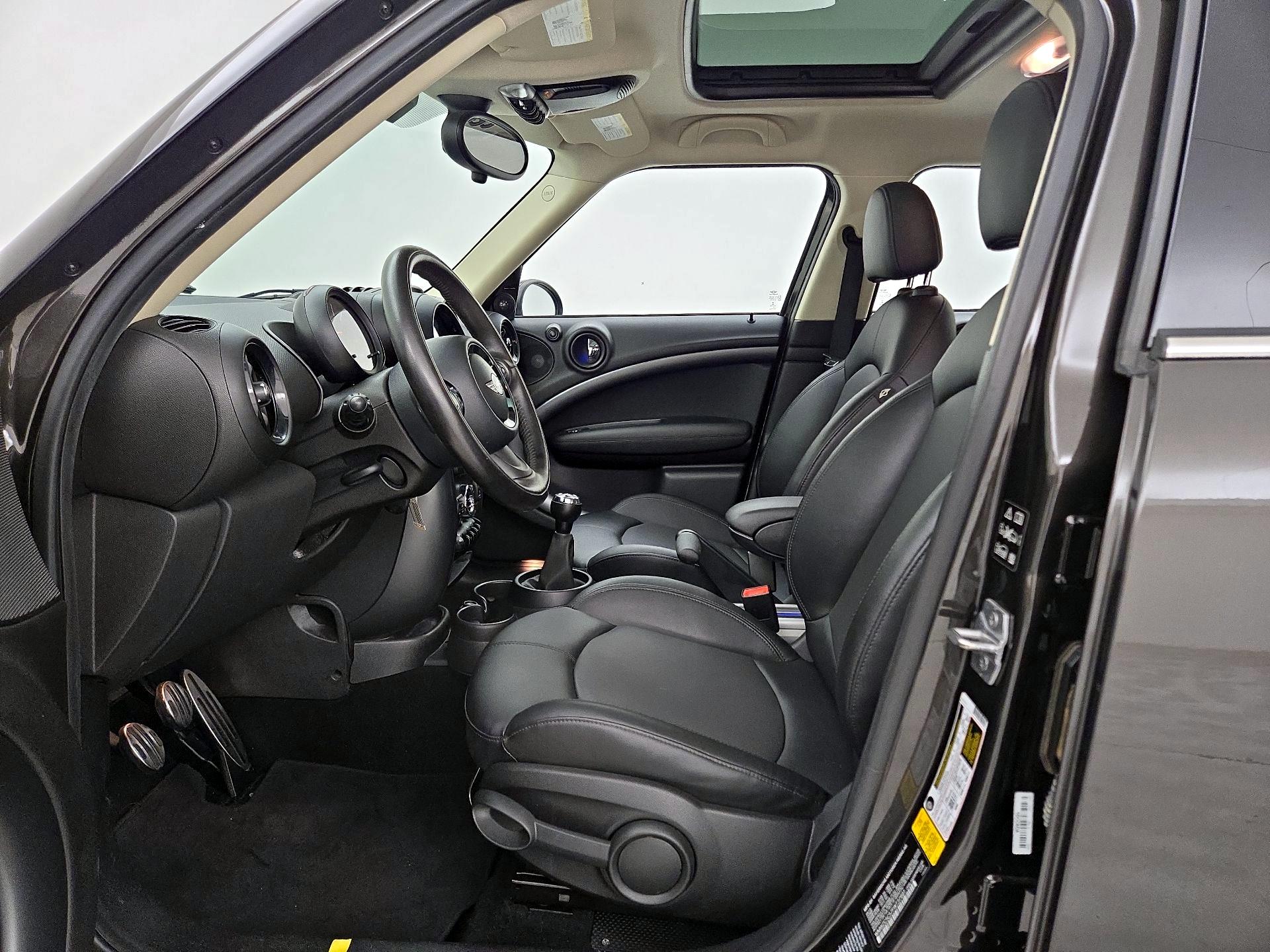 Thumbnail: 2015 MINI Cooper Countryman - 11