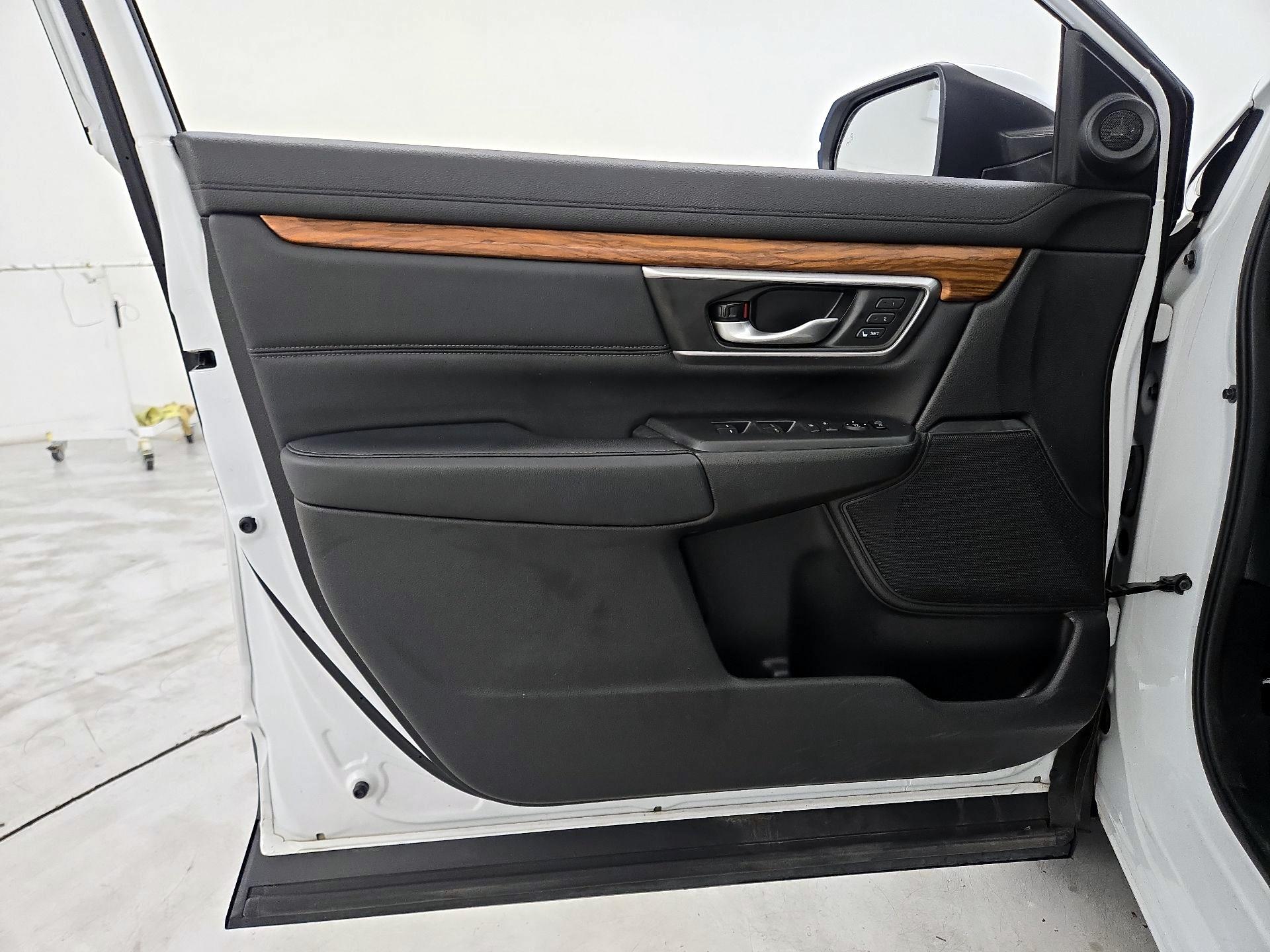 Thumbnail: 2019 Honda CR-V - 12