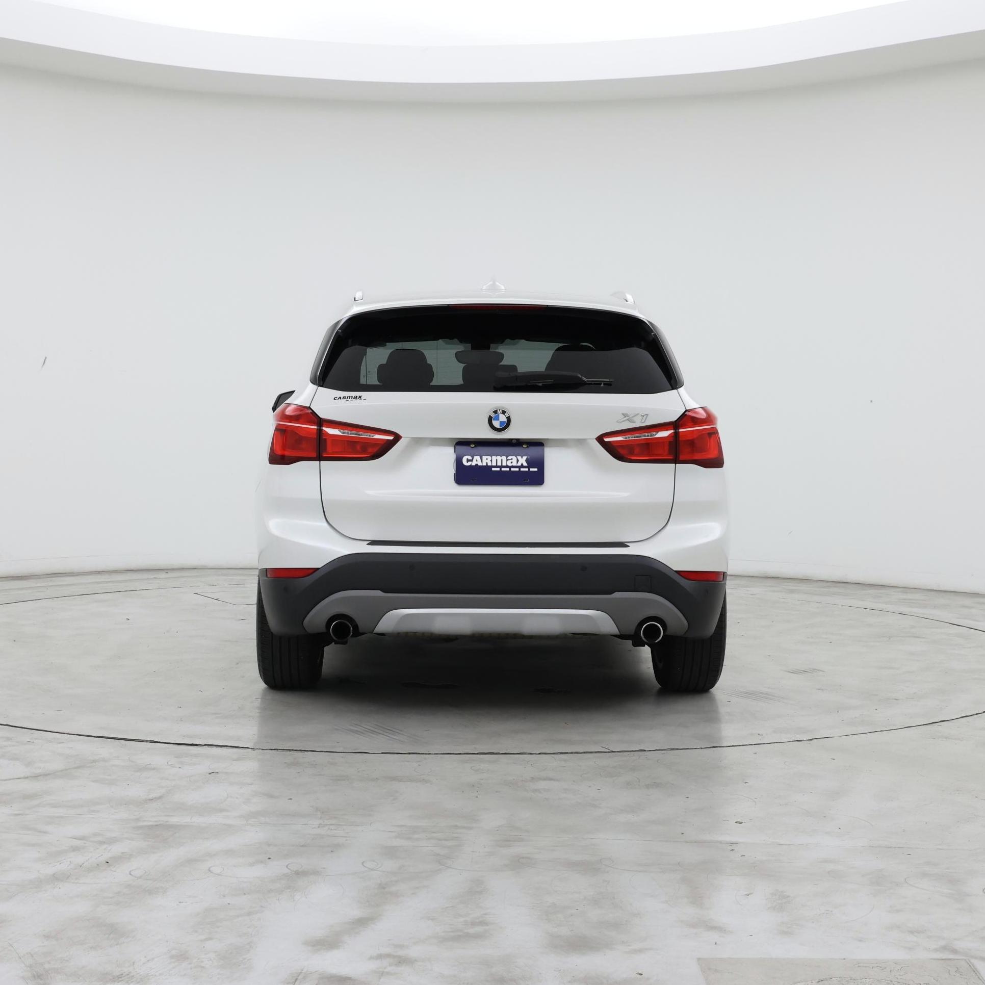 Thumbnail: 2017 BMW X1 - 6