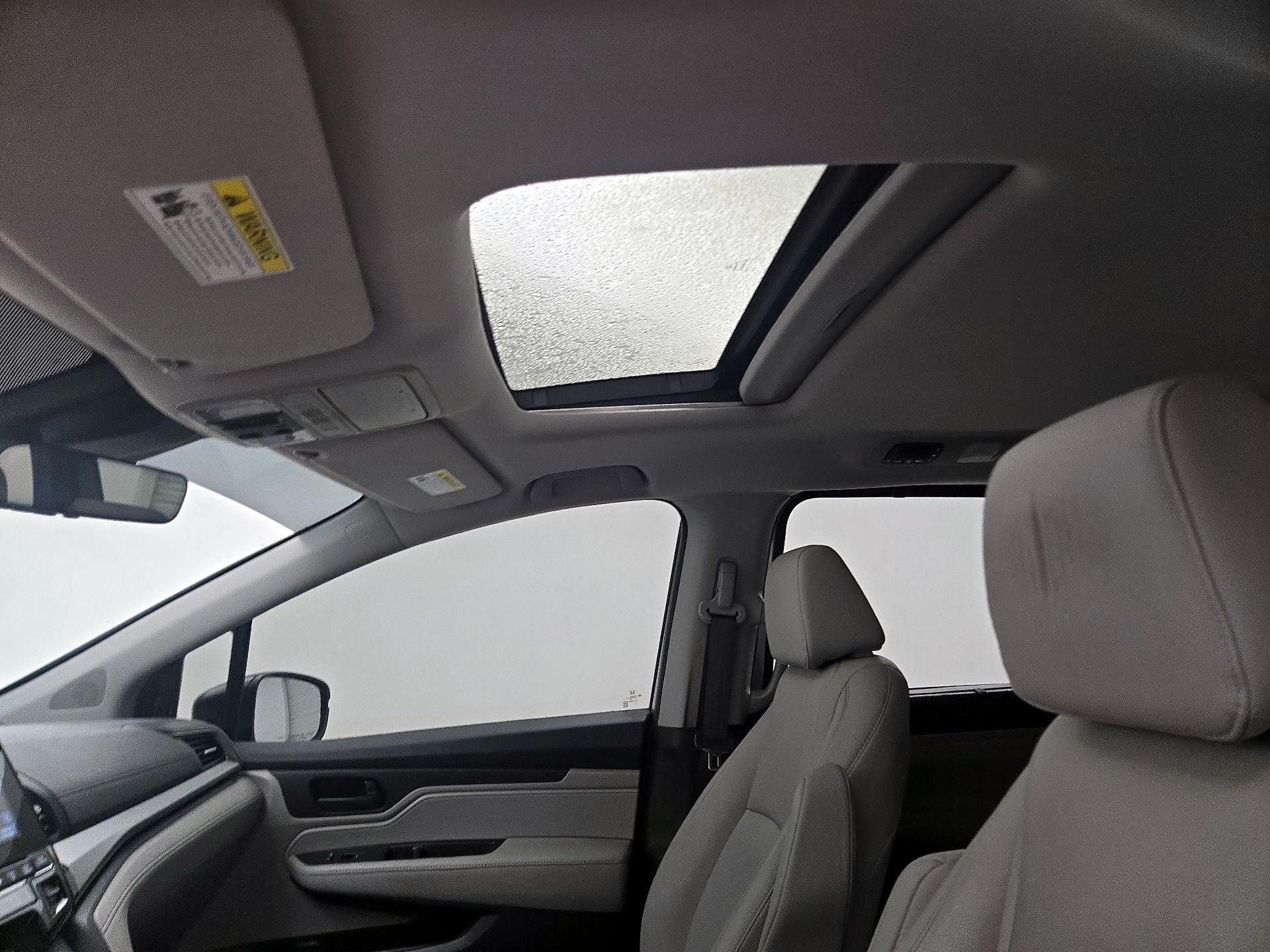 Thumbnail: 2018 Honda Odyssey - 19