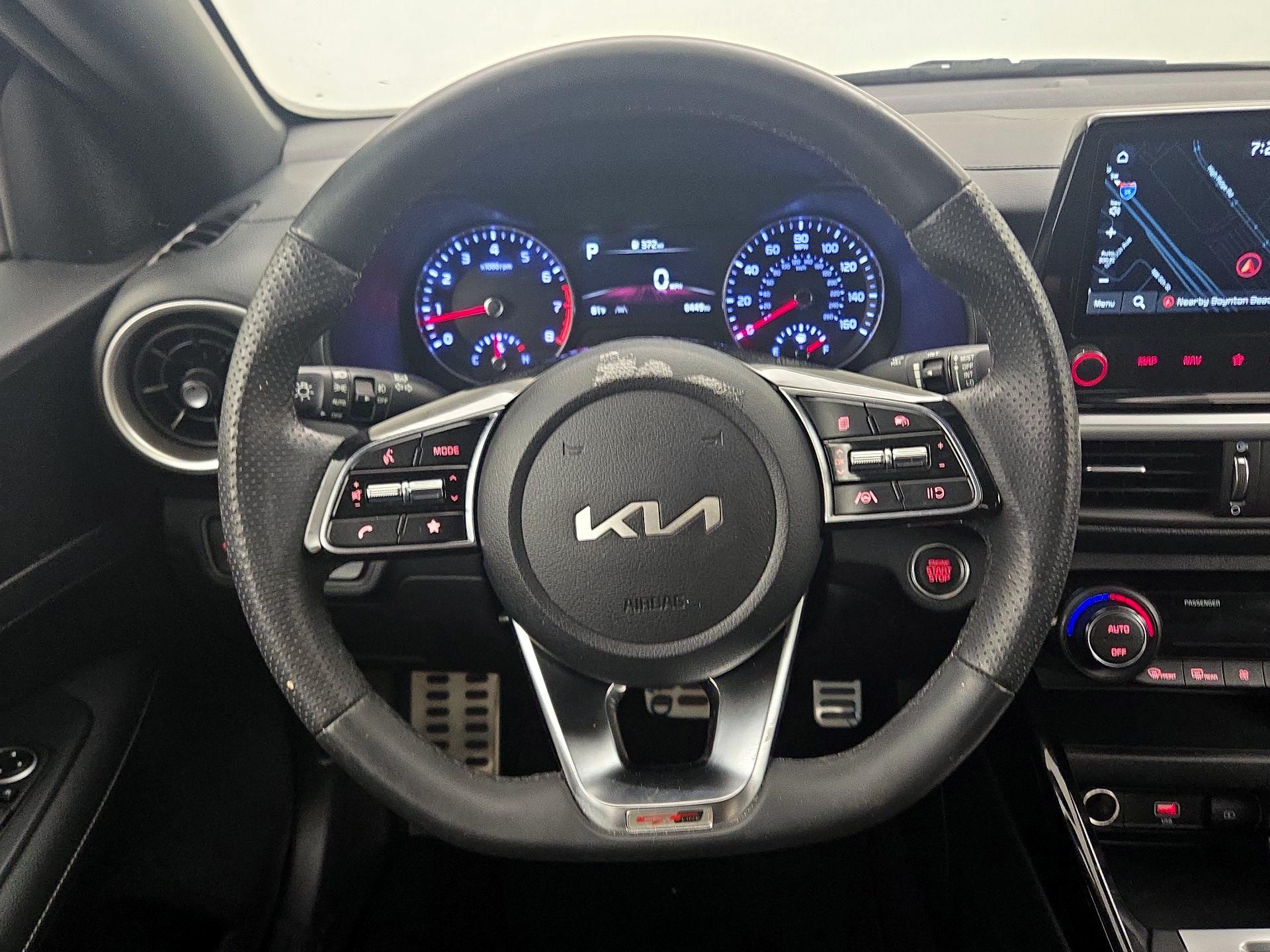 Thumbnail: 2023 Kia Forte - 10