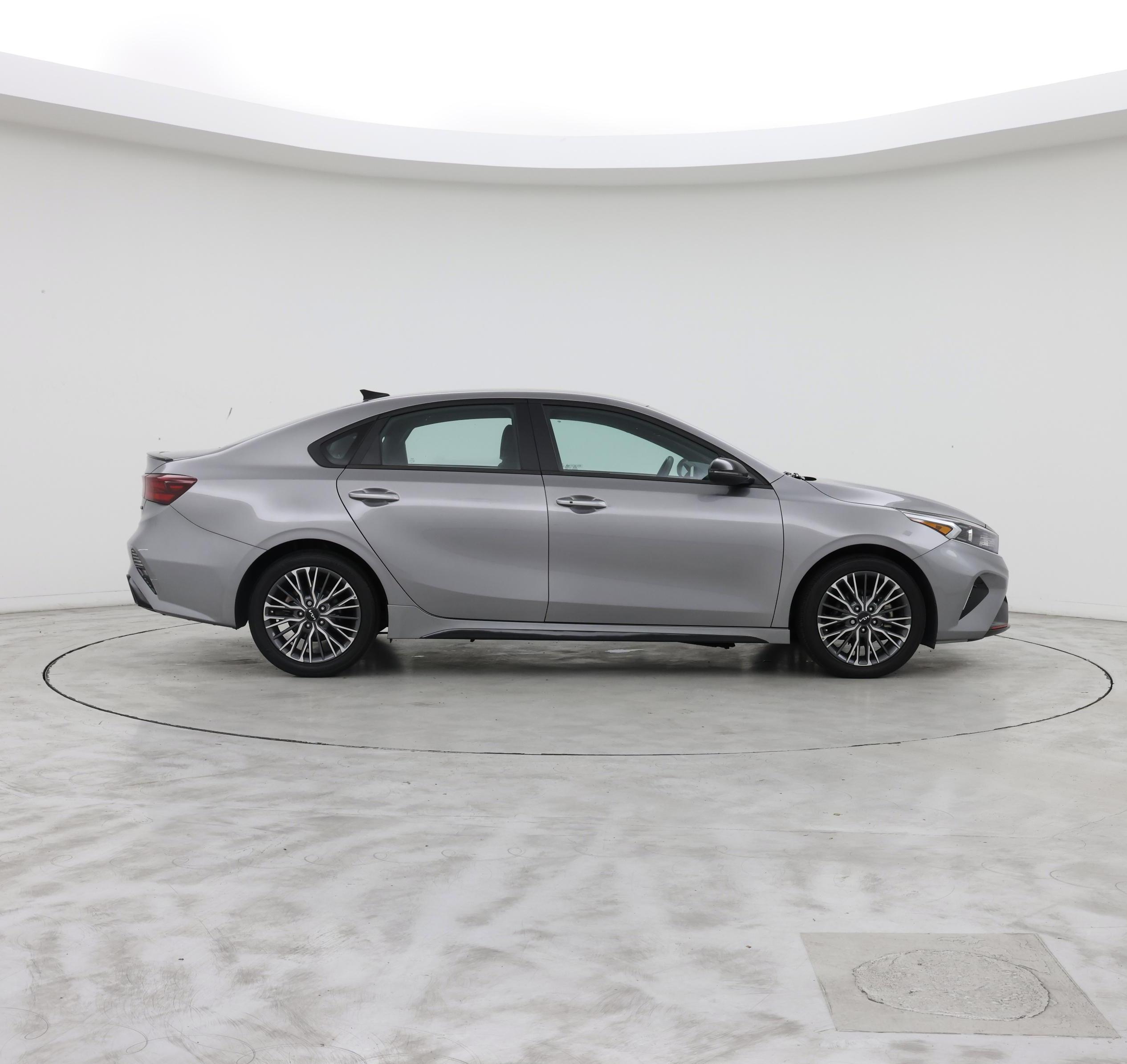 Thumbnail: 2023 Kia Forte - 7