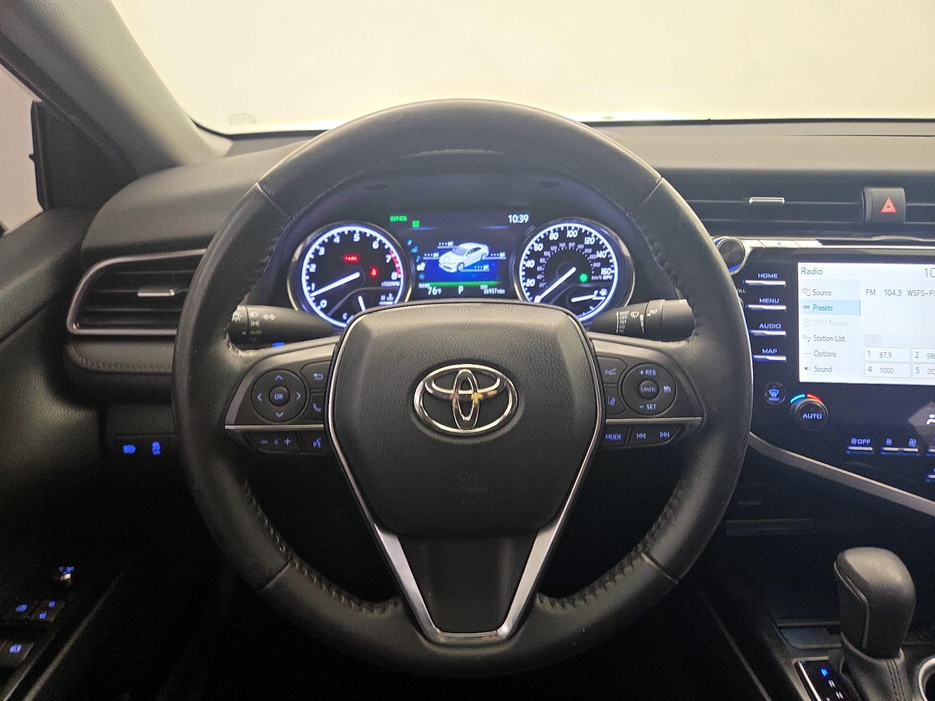 Thumbnail: 2020 Toyota Camry - 10