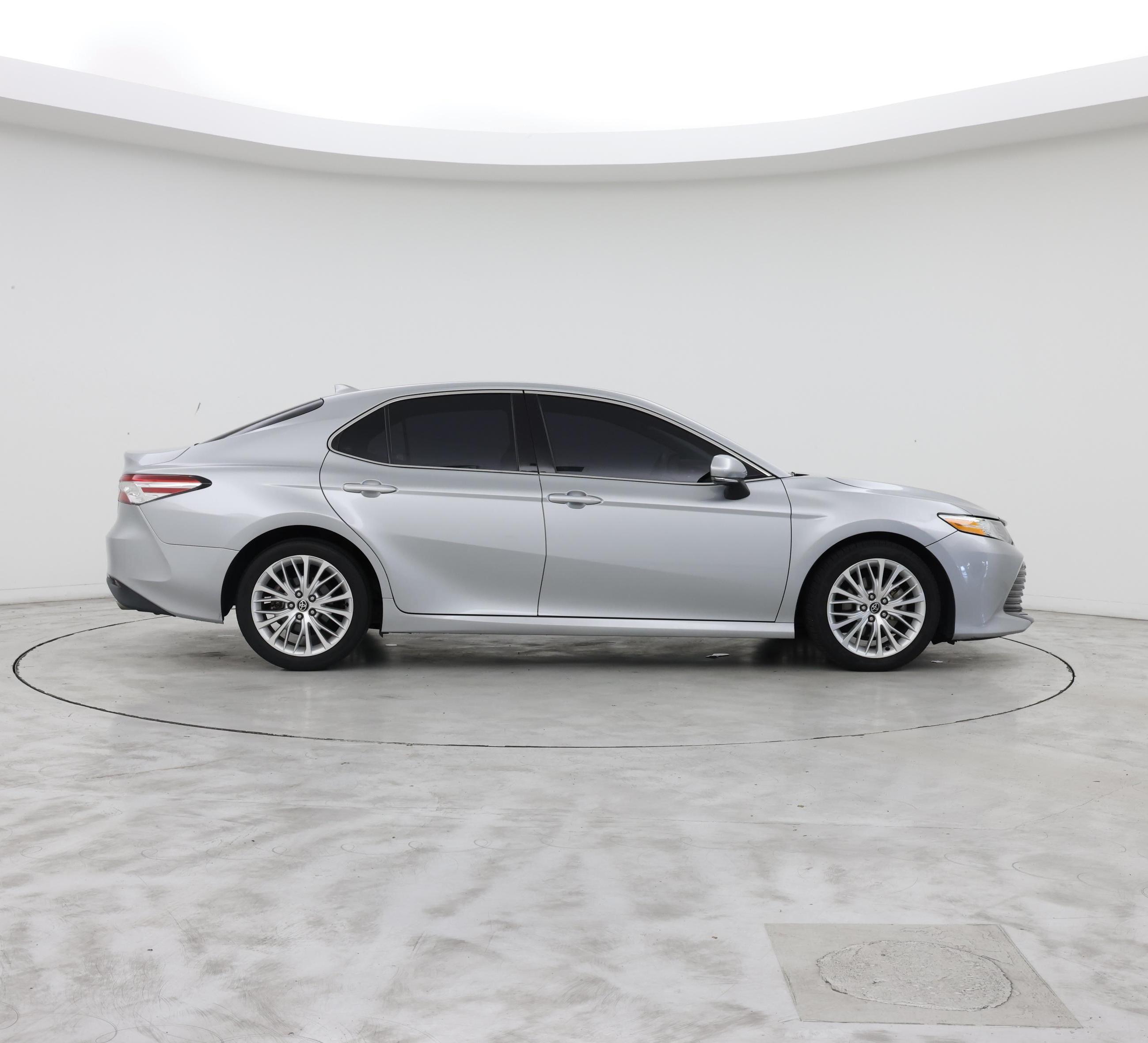Thumbnail: 2020 Toyota Camry - 7