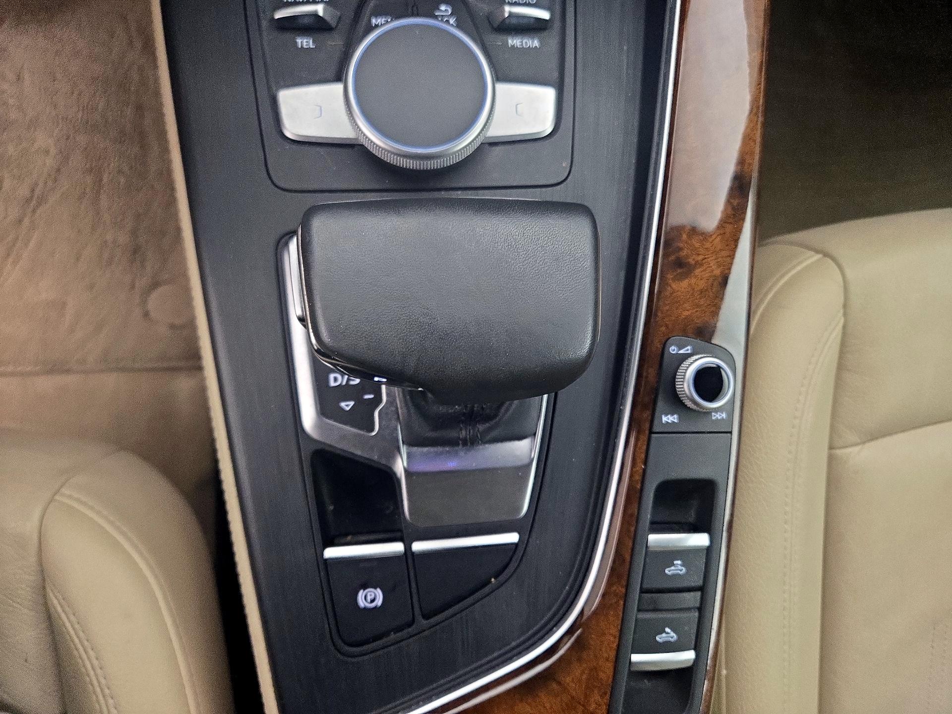 Thumbnail: 2019 Audi A5 - 18