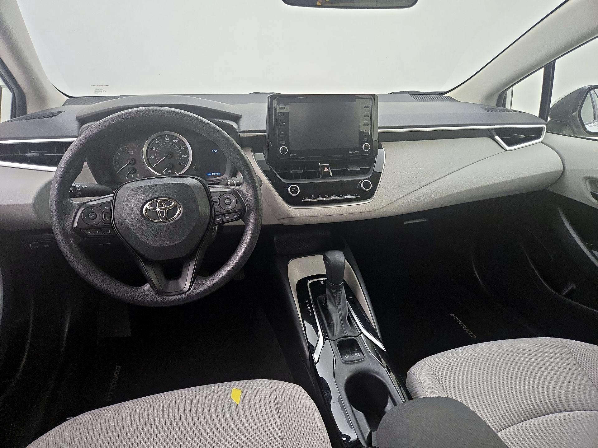 Thumbnail: 2022 Toyota Corolla - 9