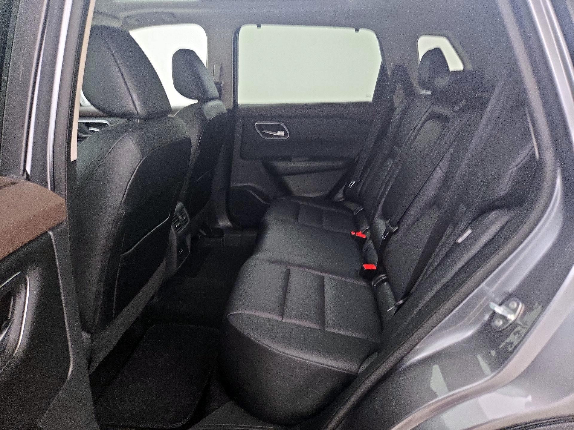 Thumbnail: 2021 Nissan Rogue - 20