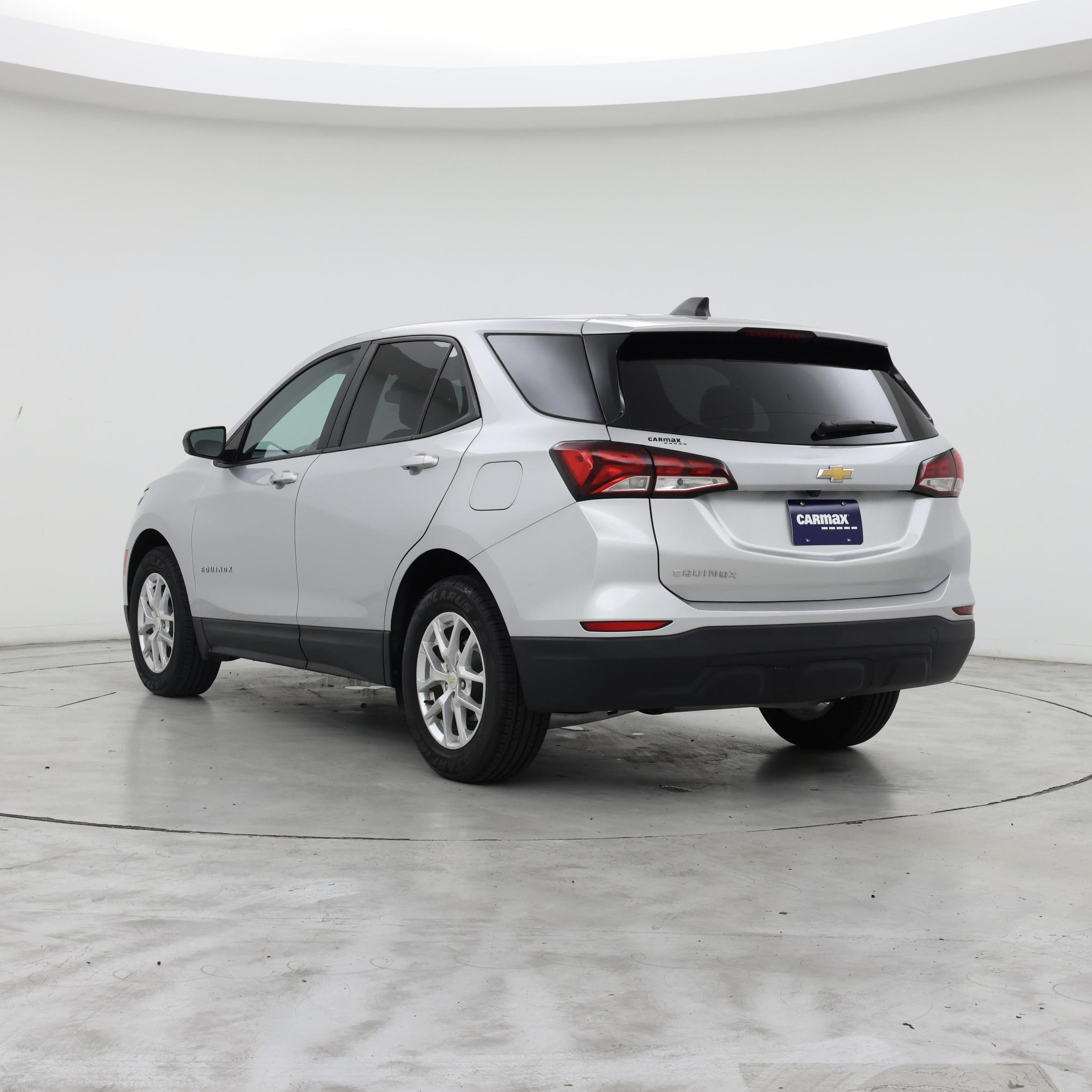 Thumbnail: 2022 Chevrolet Equinox - 2