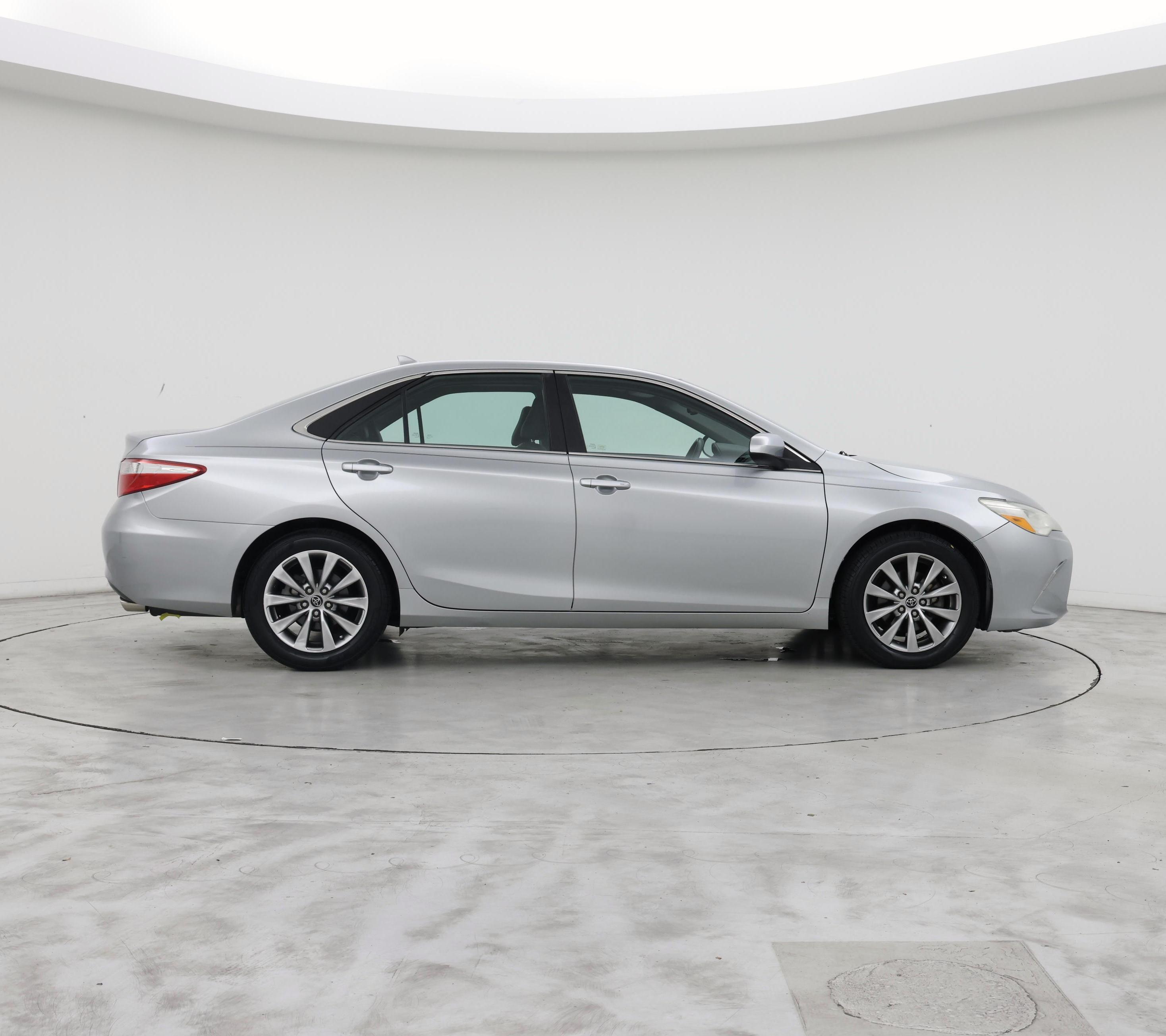 Thumbnail: 2015 Toyota Camry - 7