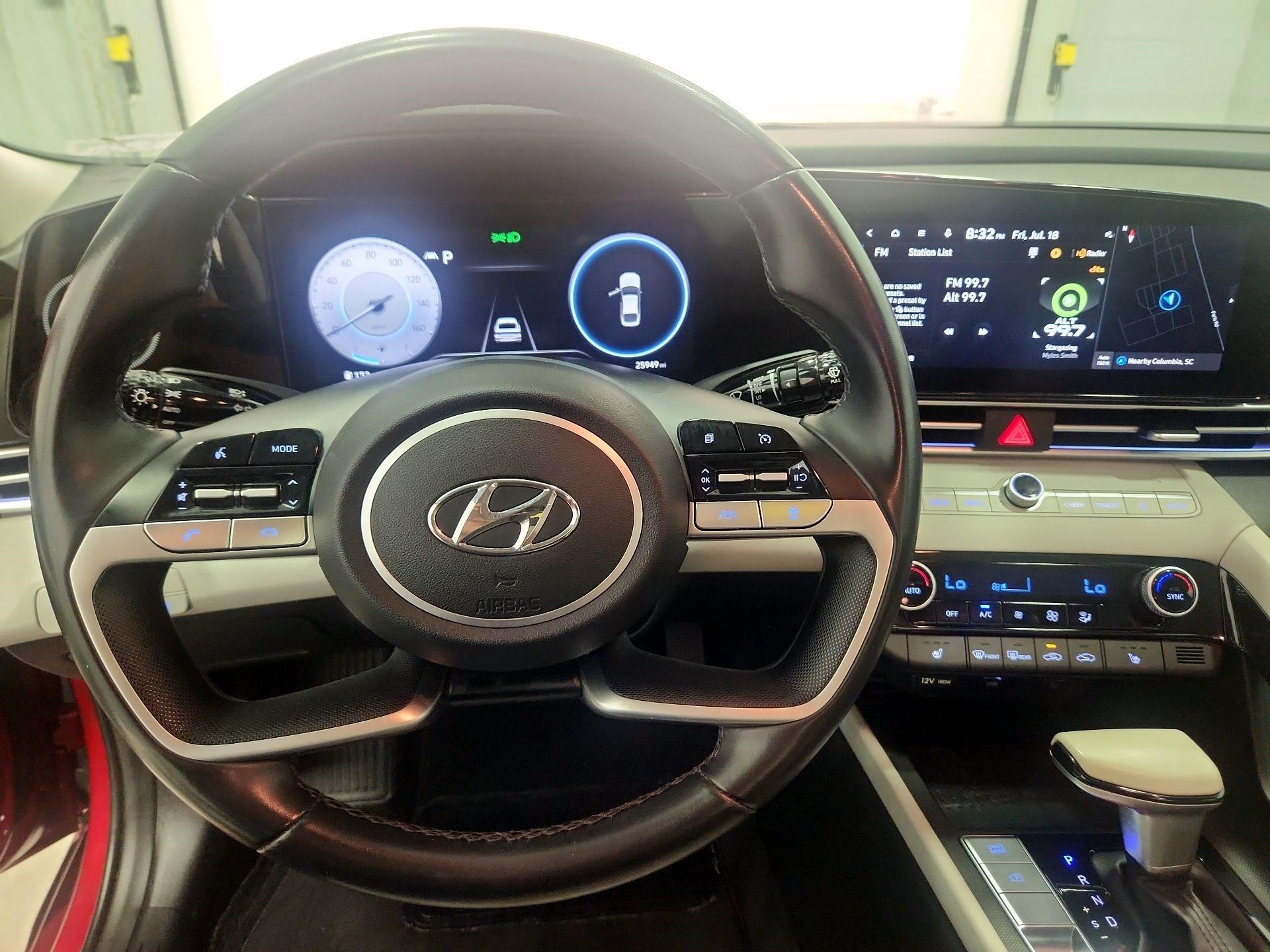 Thumbnail: 2023 Hyundai Elantra - 9