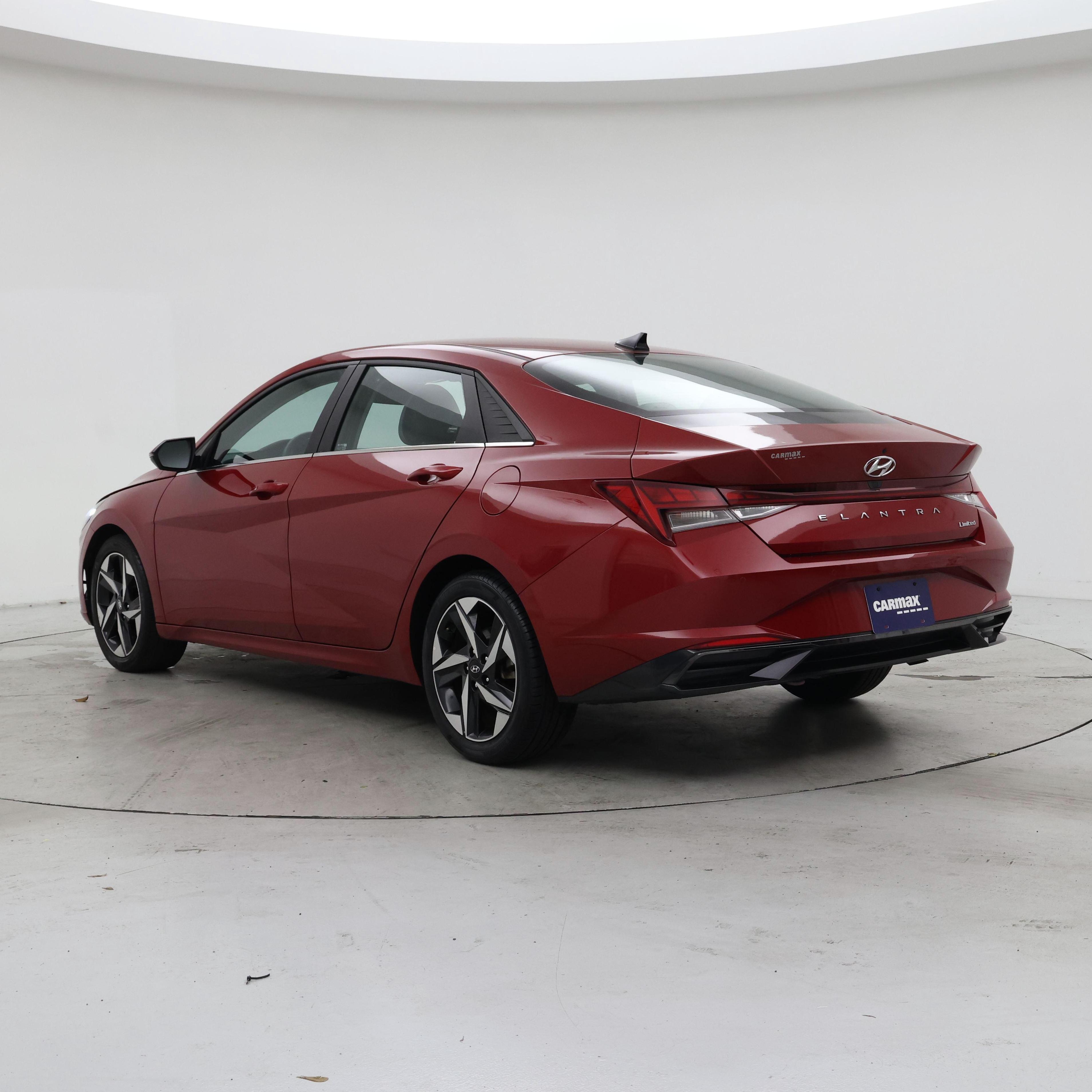 Thumbnail: 2023 Hyundai Elantra - 2