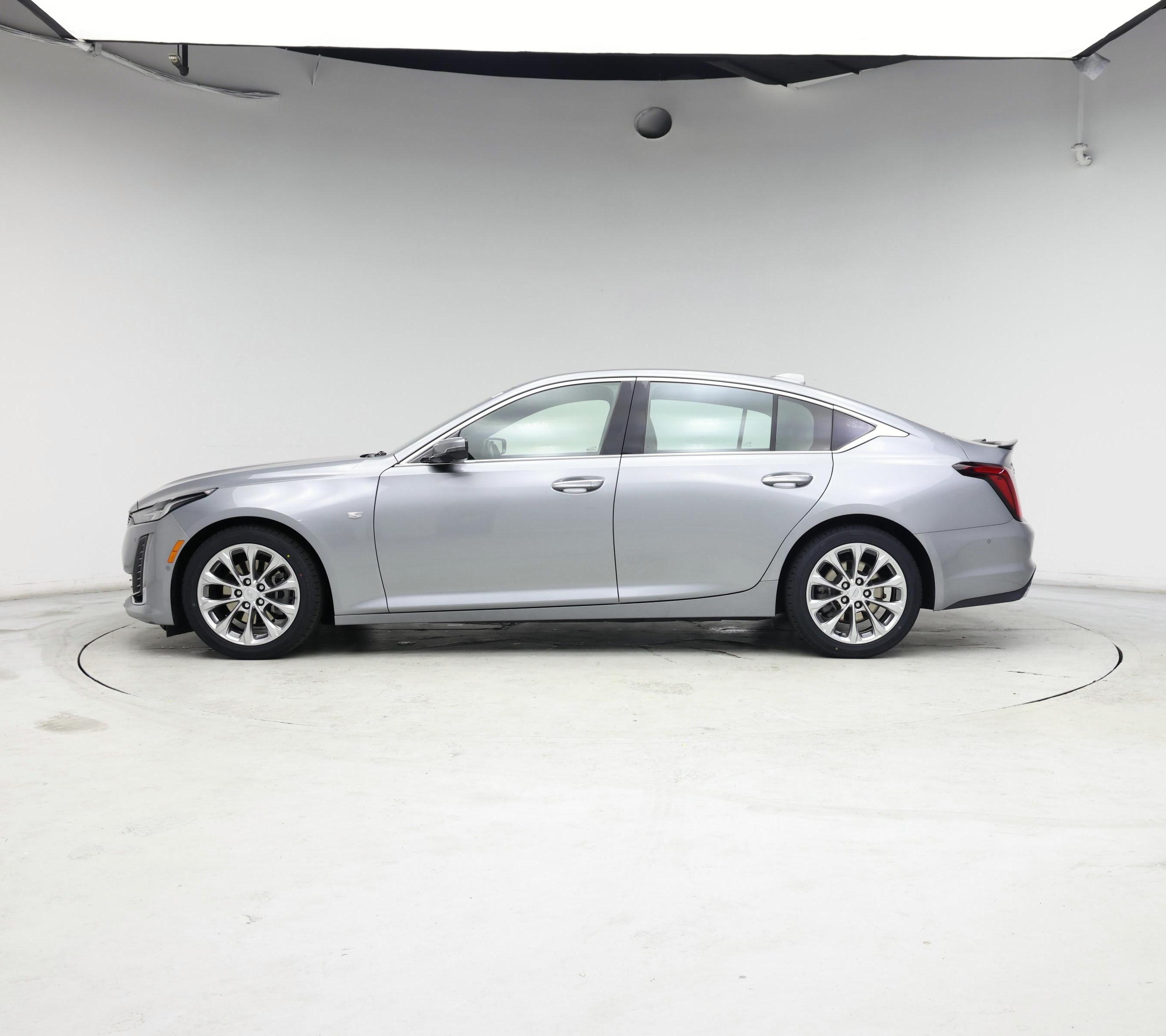 Thumbnail: 2023 Cadillac CT5 - 3