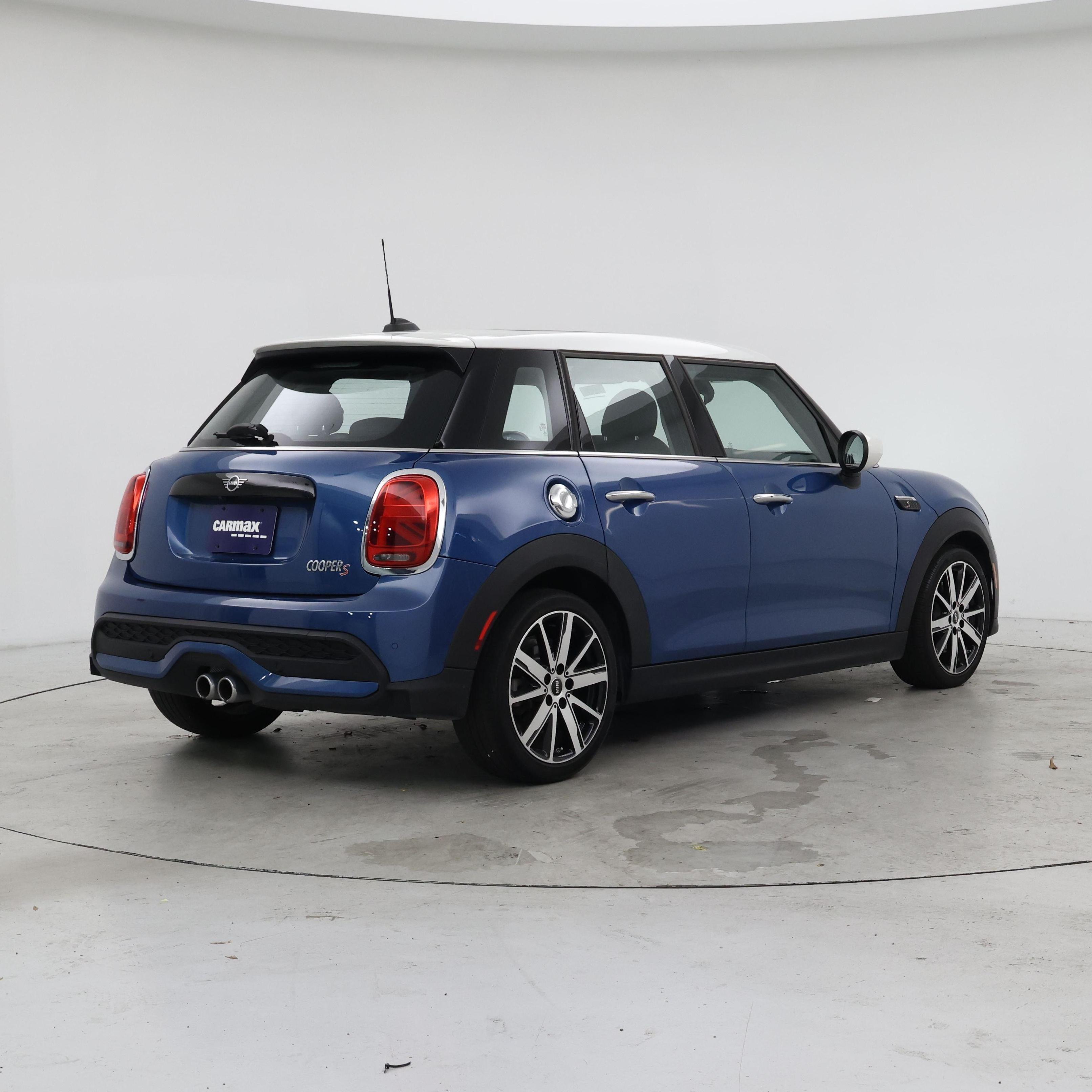 Thumbnail: 2023 MINI Cooper Hardtop - 8