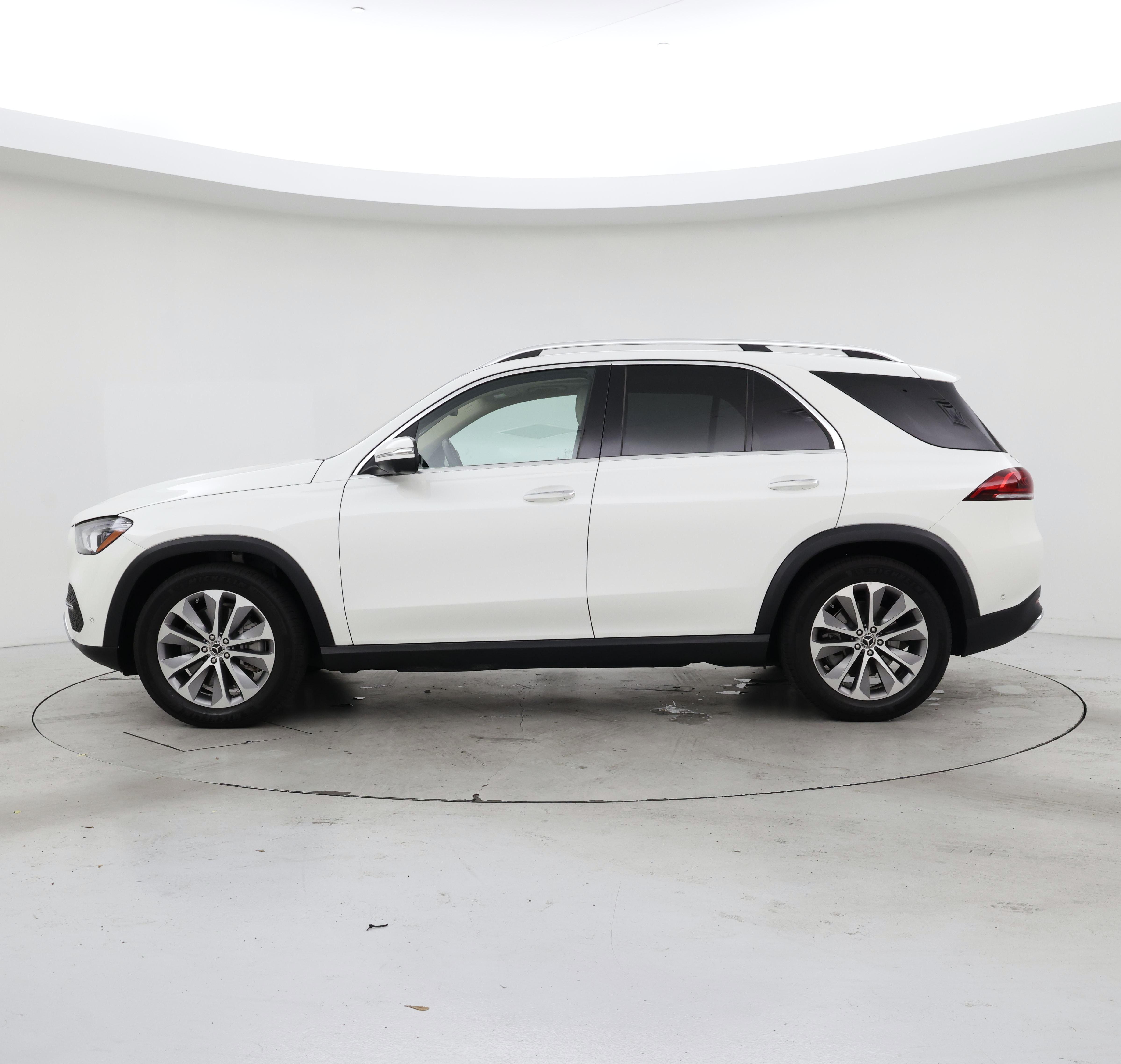 Thumbnail: 2020 Mercedes-Benz GLE - 3