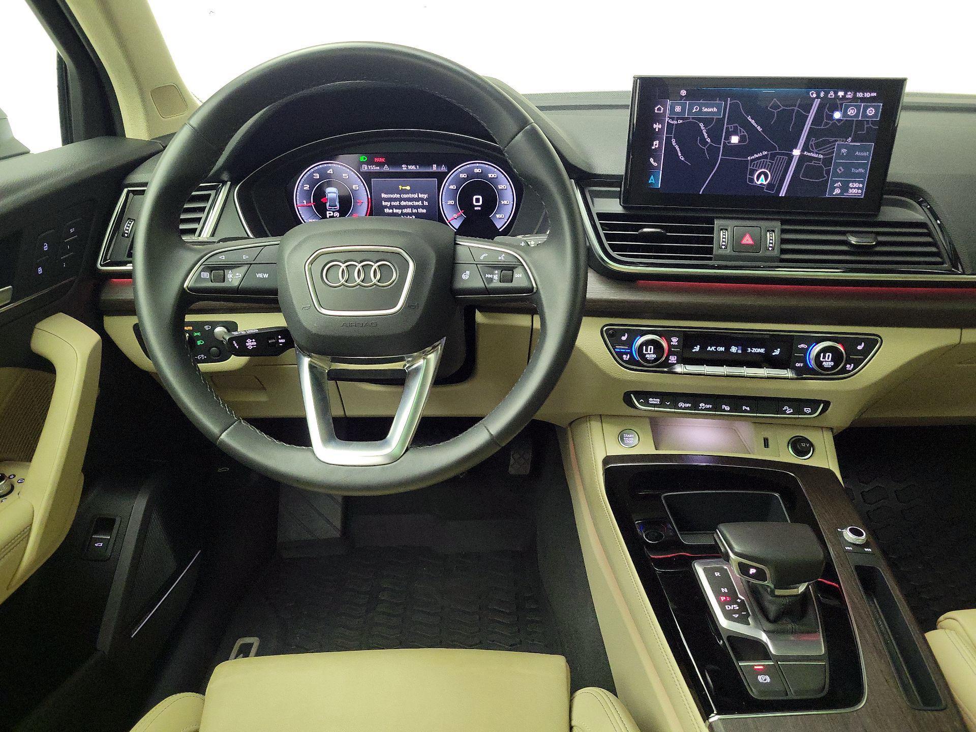 Thumbnail: 2022 Audi Q5 - 10