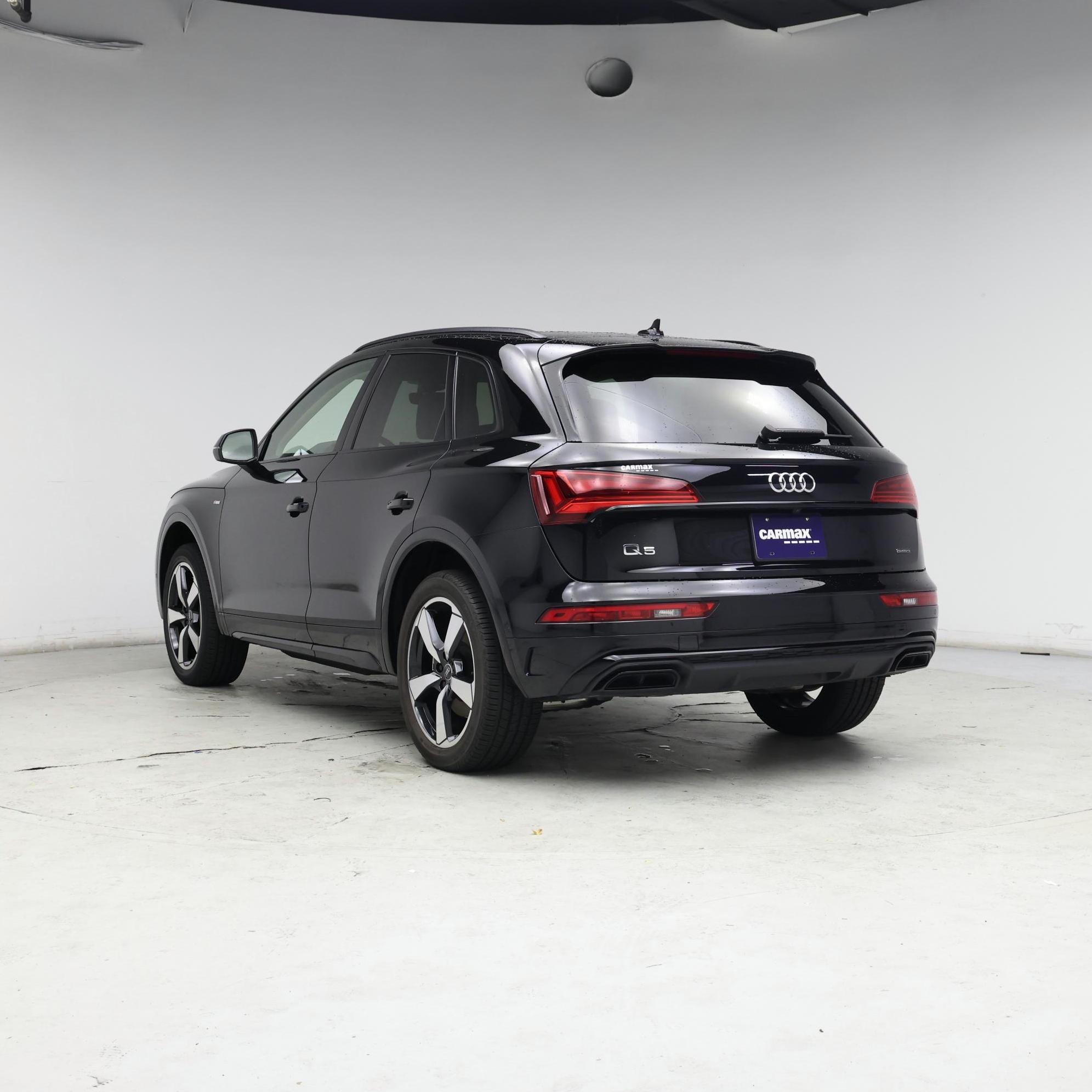 Thumbnail: 2022 Audi Q5 - 2