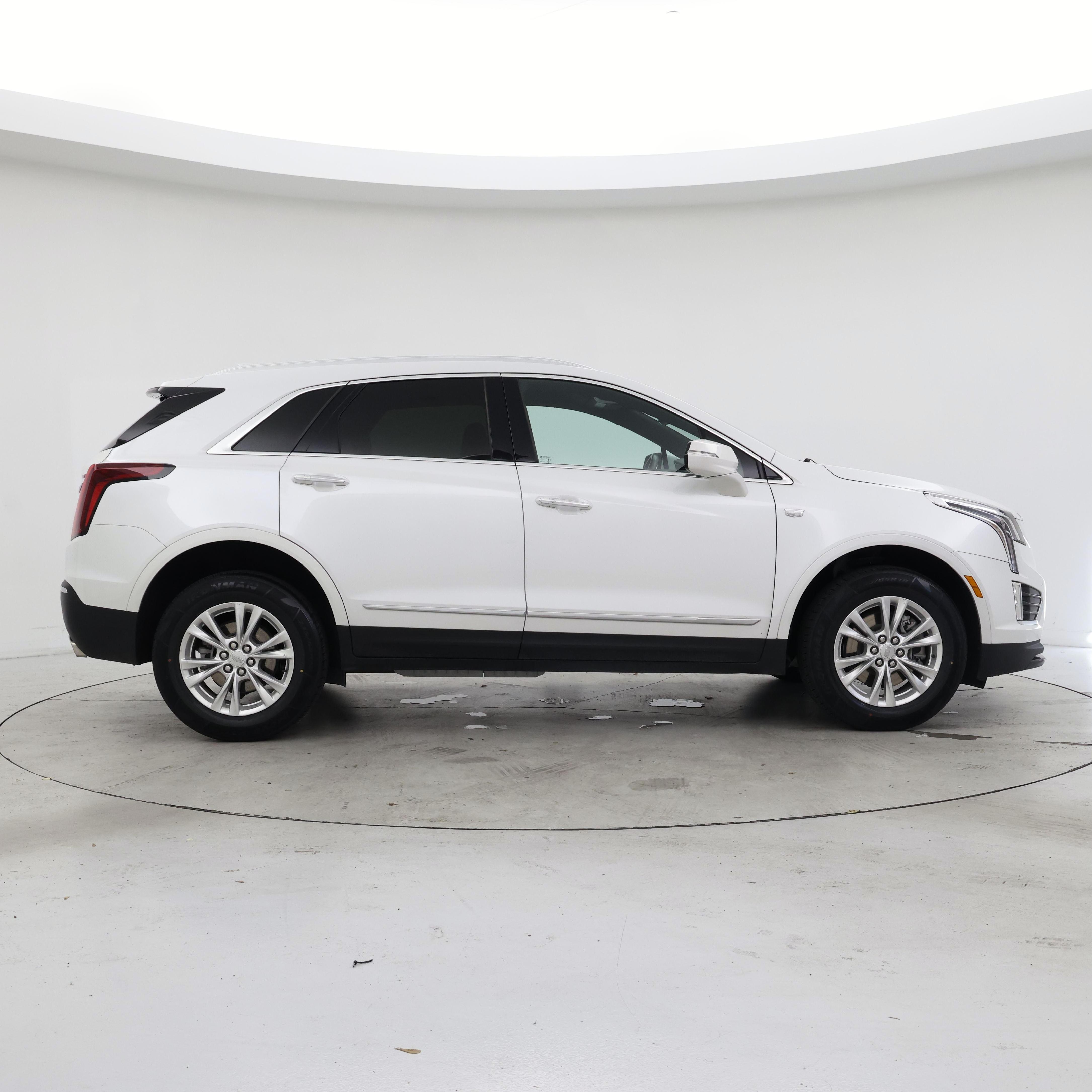 Thumbnail: 2022 Cadillac XT5 - 7