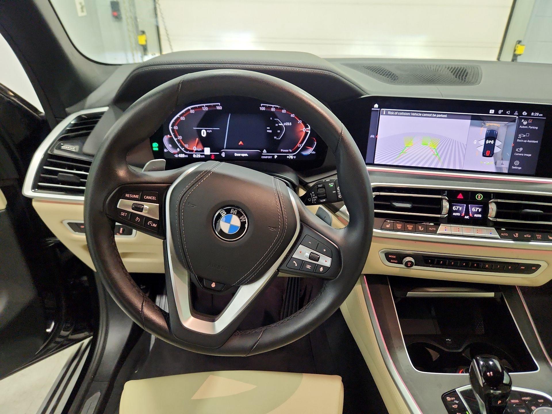 Thumbnail: 2022 BMW X5 - 10