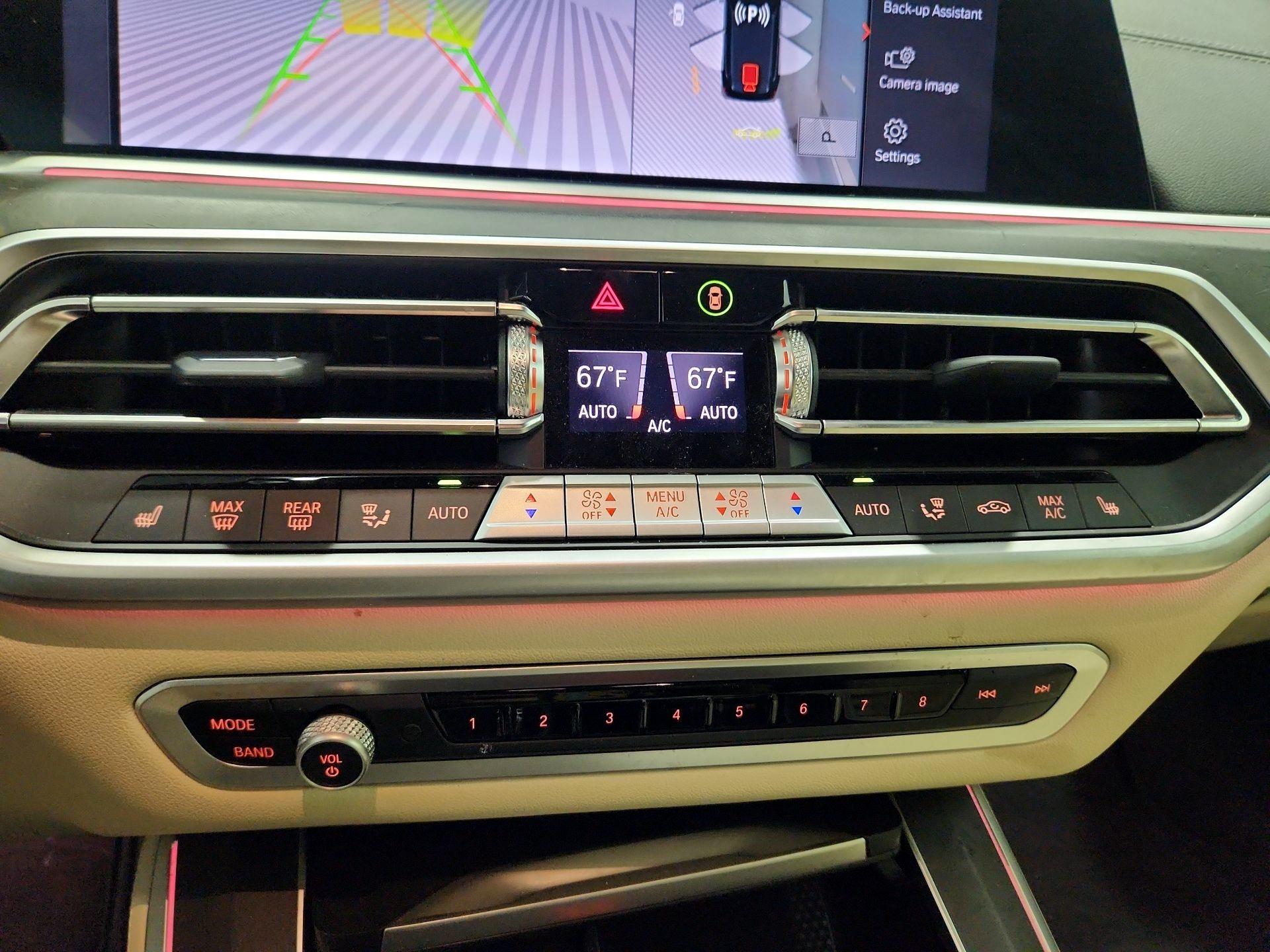 Thumbnail: 2022 BMW X5 - 16