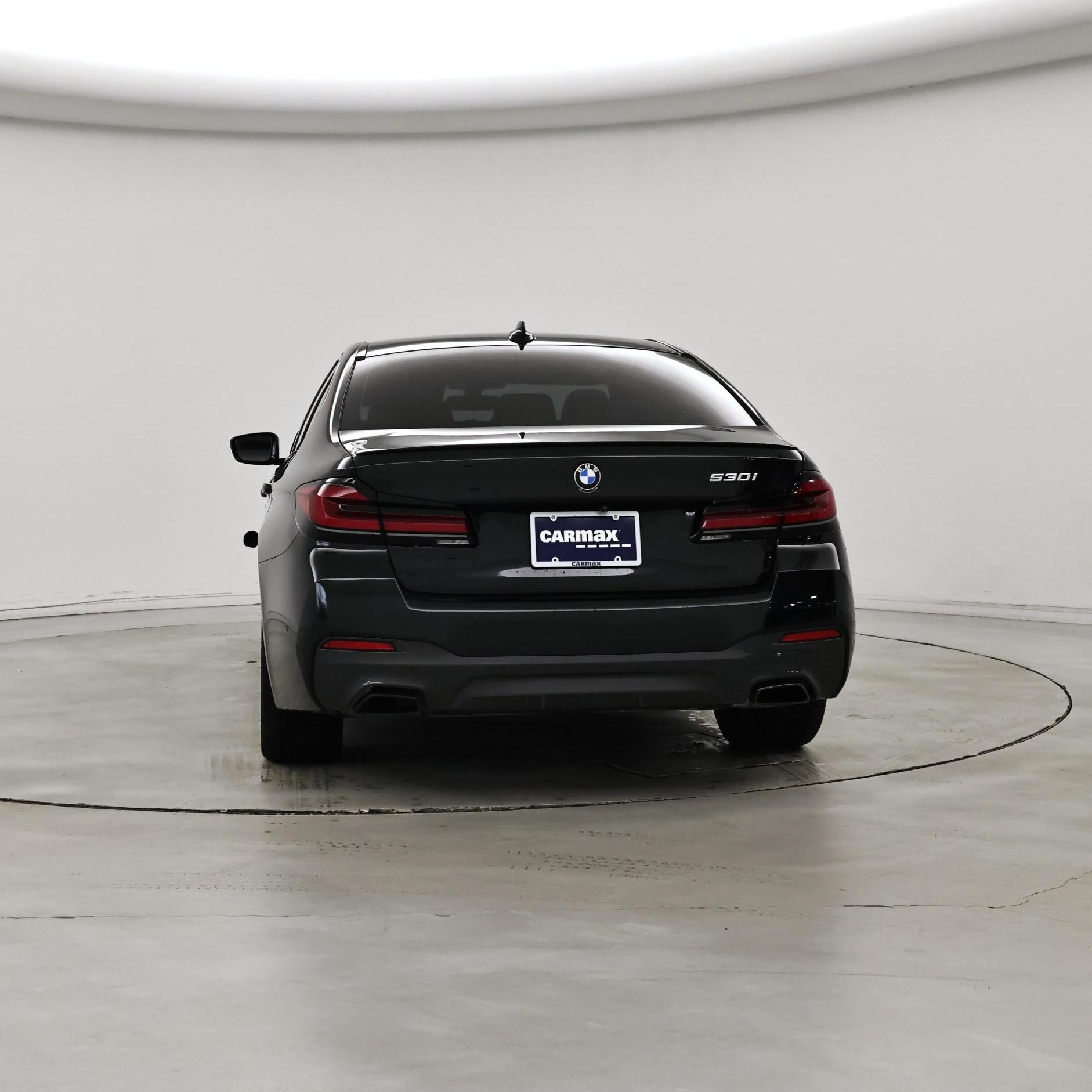 Thumbnail: 2023 BMW 5 Series - 6