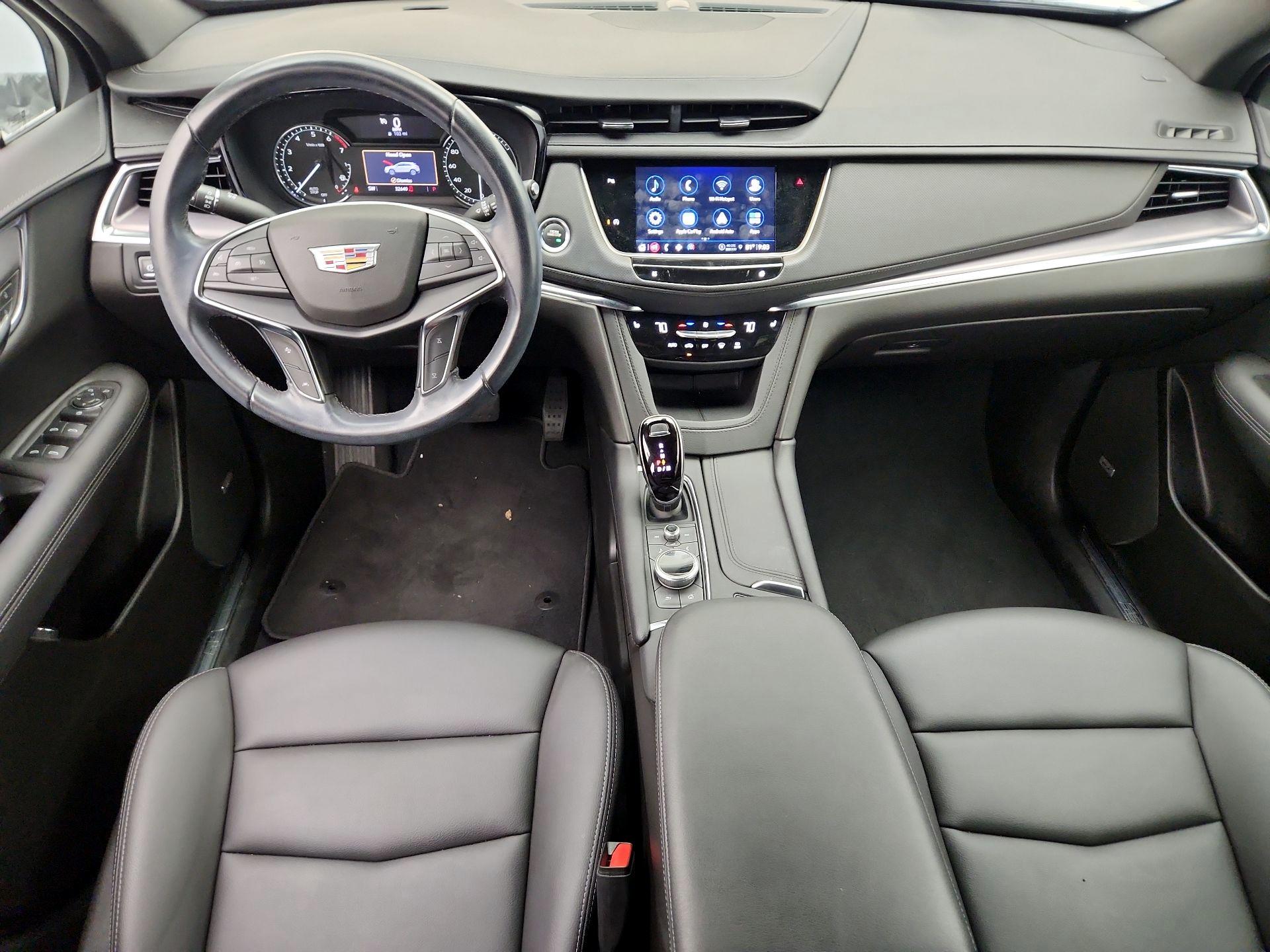 Thumbnail: 2022 Cadillac XT5 - 9