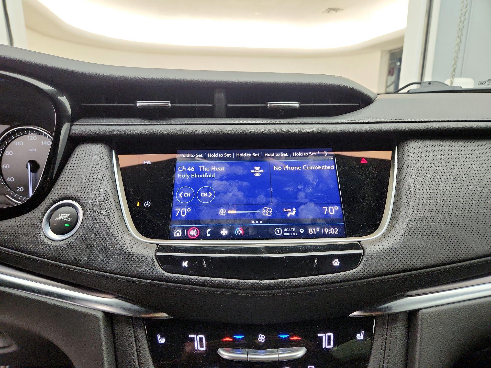 Thumbnail: 2022 Cadillac XT5 - 15