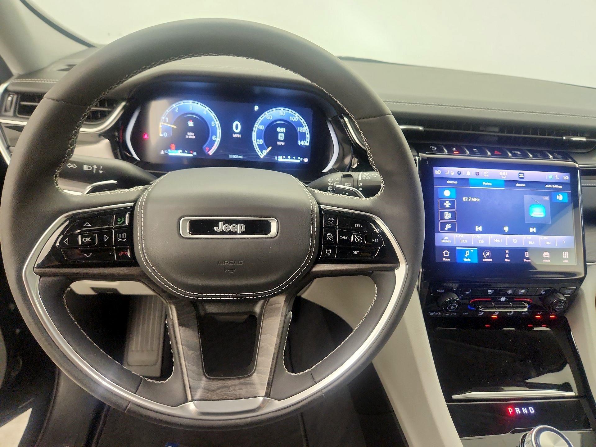Thumbnail: 2023 Jeep Grand Cherokee - 9